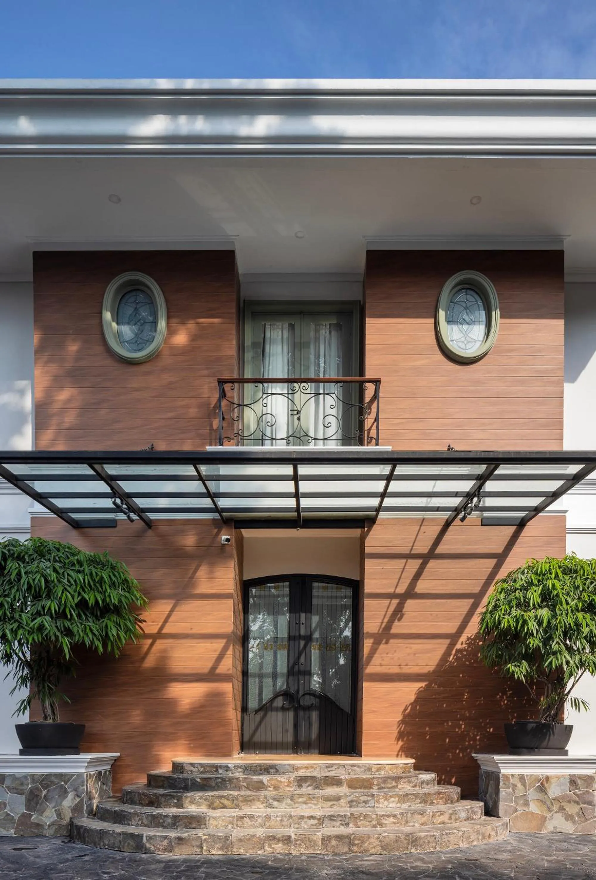 Facade/entrance in ARTOTEL Casa Hangtuah