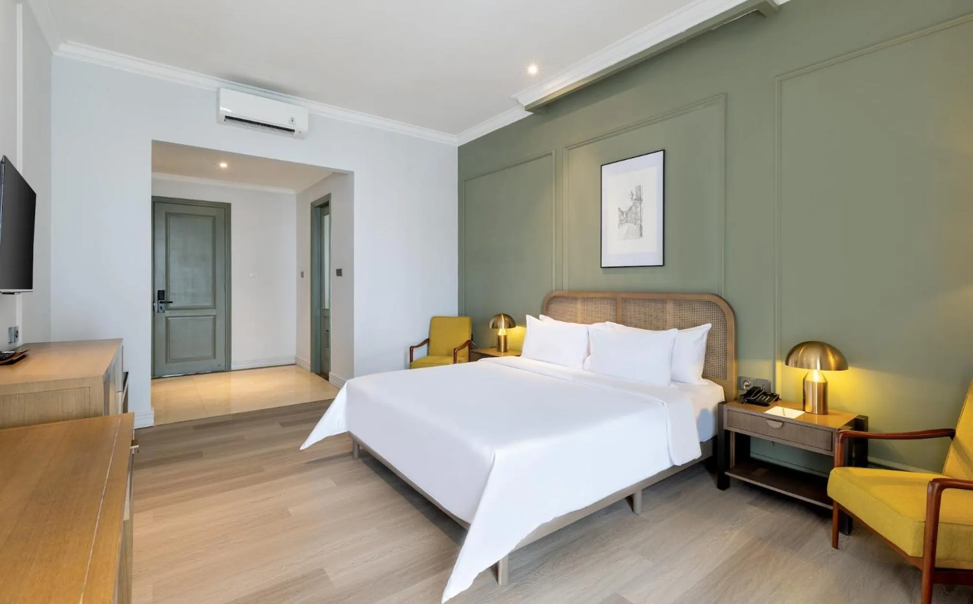 Bedroom, Bed in ARTOTEL Casa Hangtuah