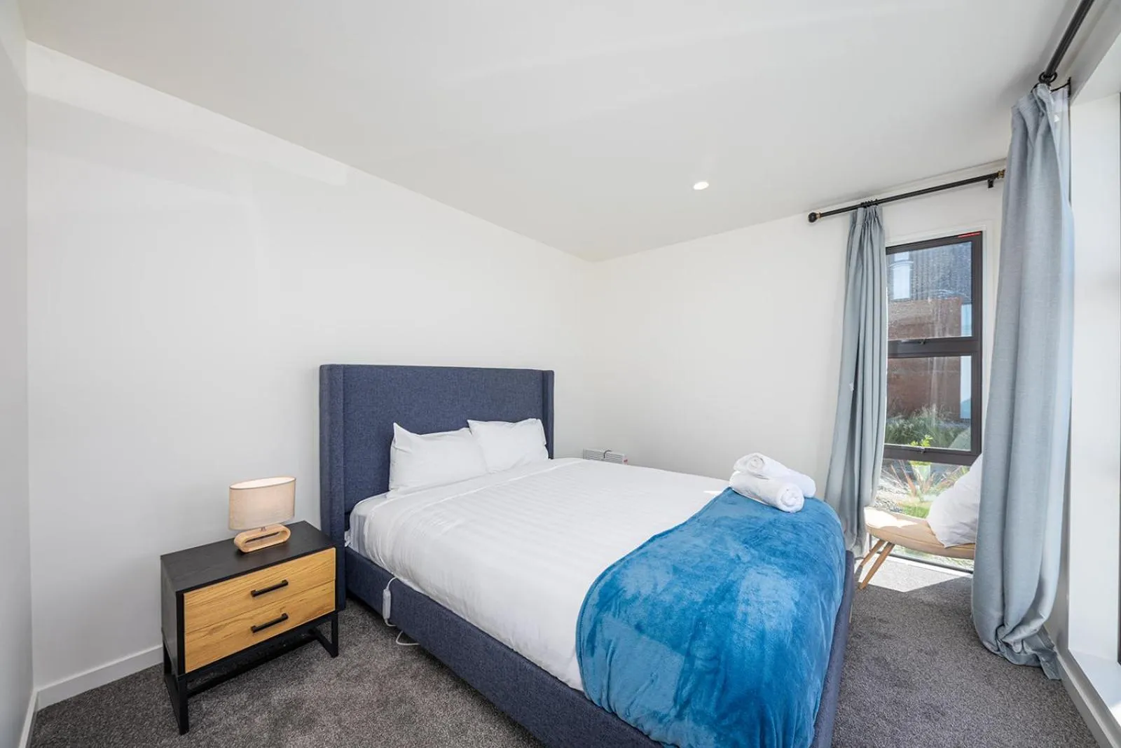 Bed in Tekapo Top 1000 Apartment
