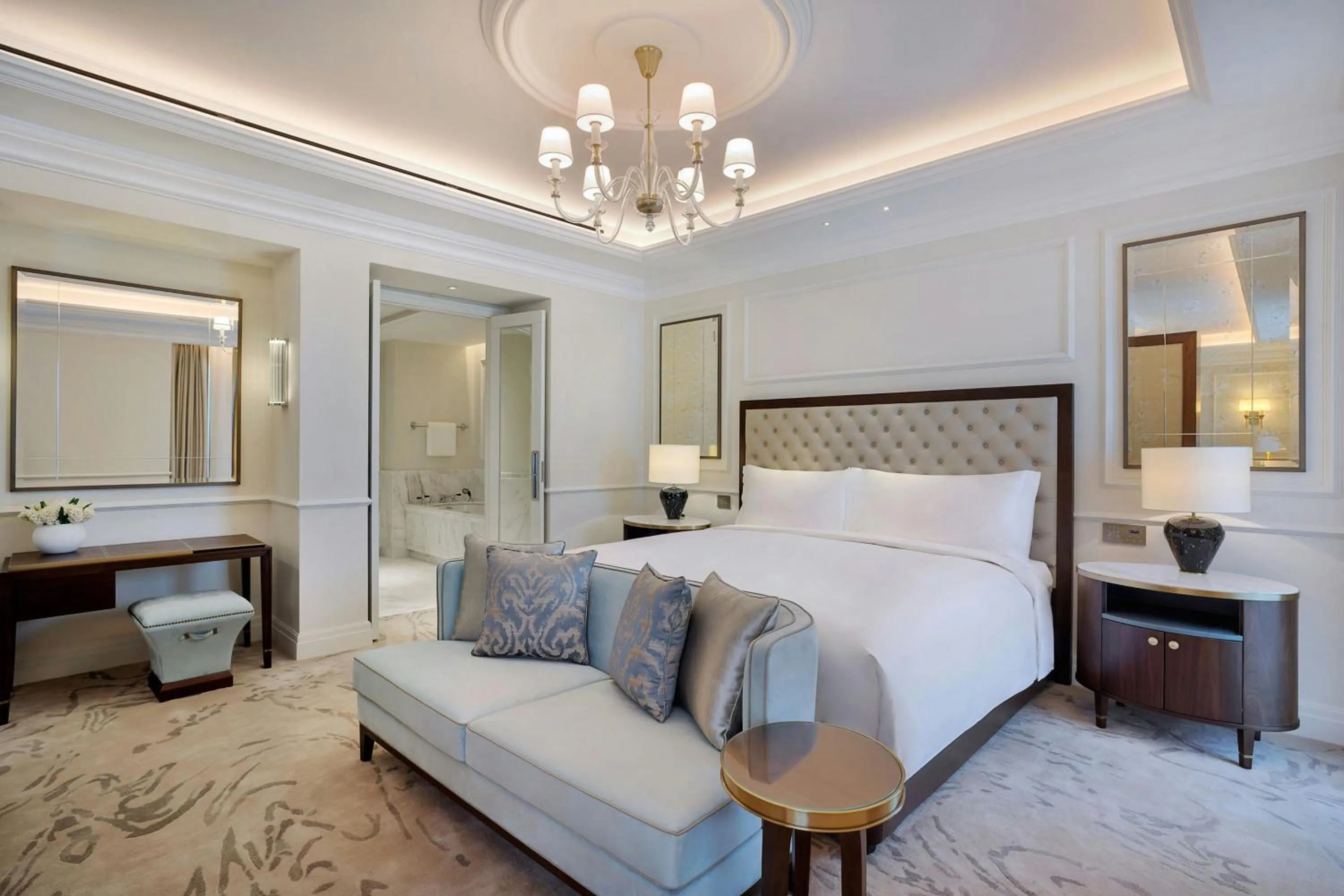 Photo of the whole room, Bed in The Ritz-Carlton, Amman
