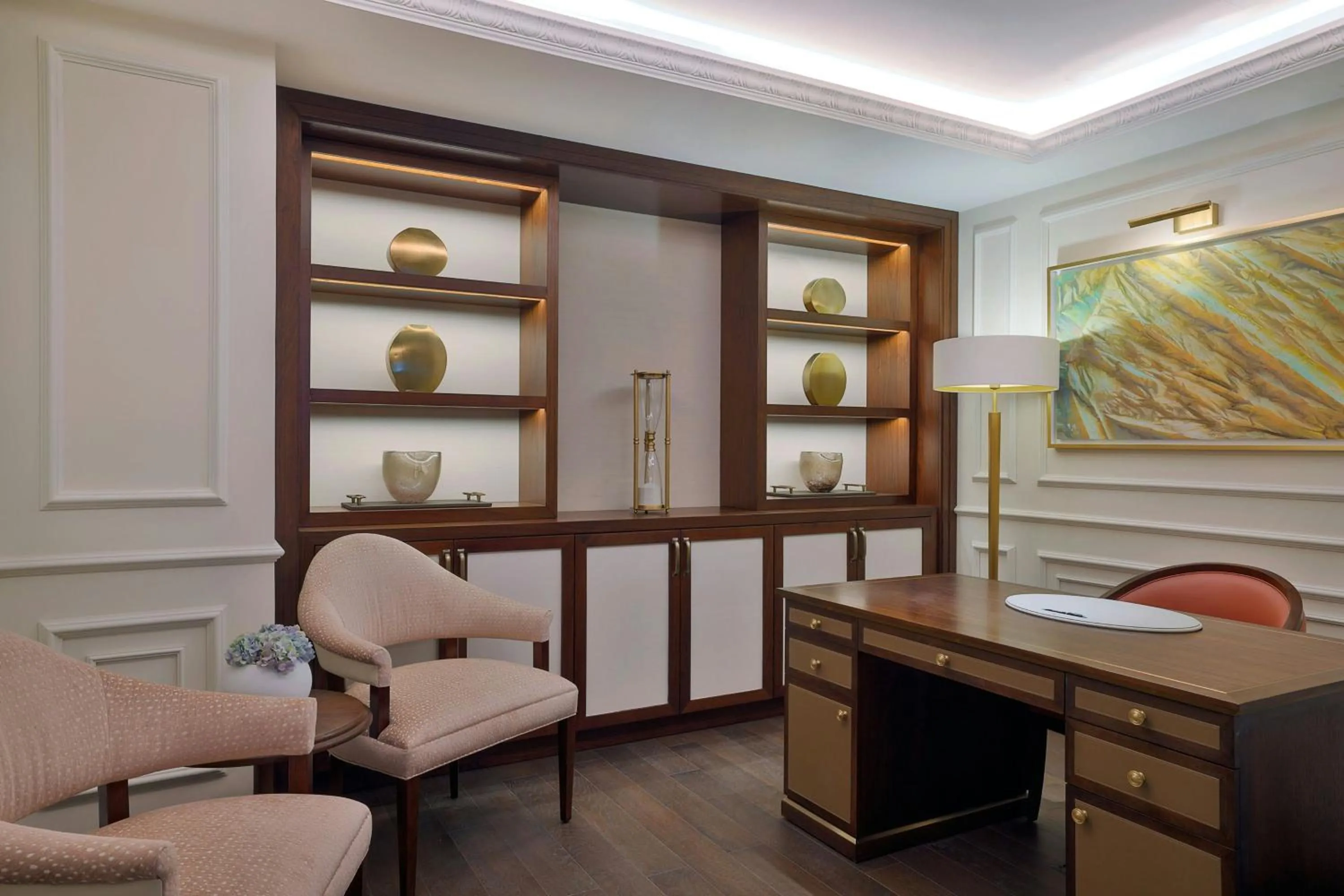 Bedroom in The Ritz-Carlton, Amman