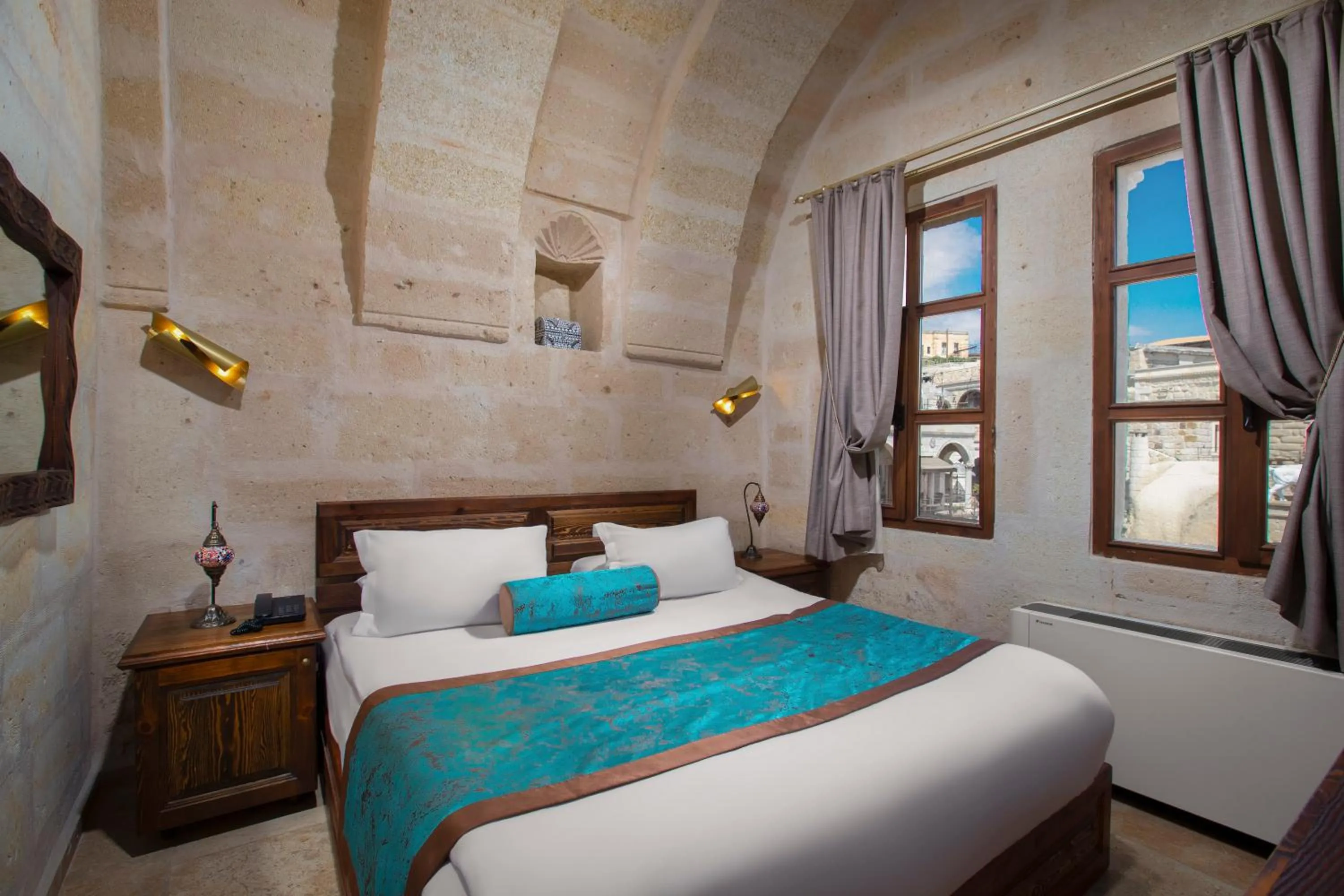 Bed in Cappa Via Cave Hotel