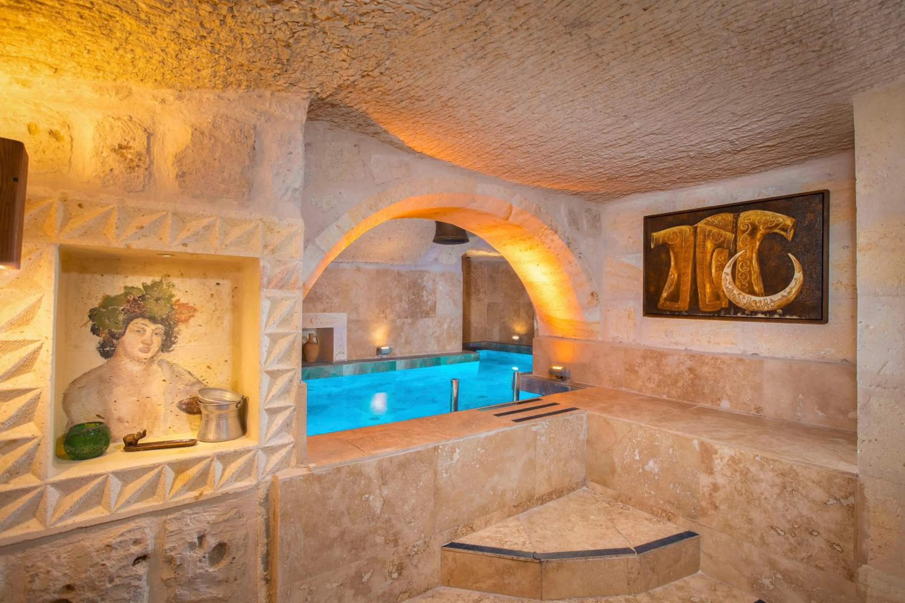 Seating area in Cappa Via Cave Hotel