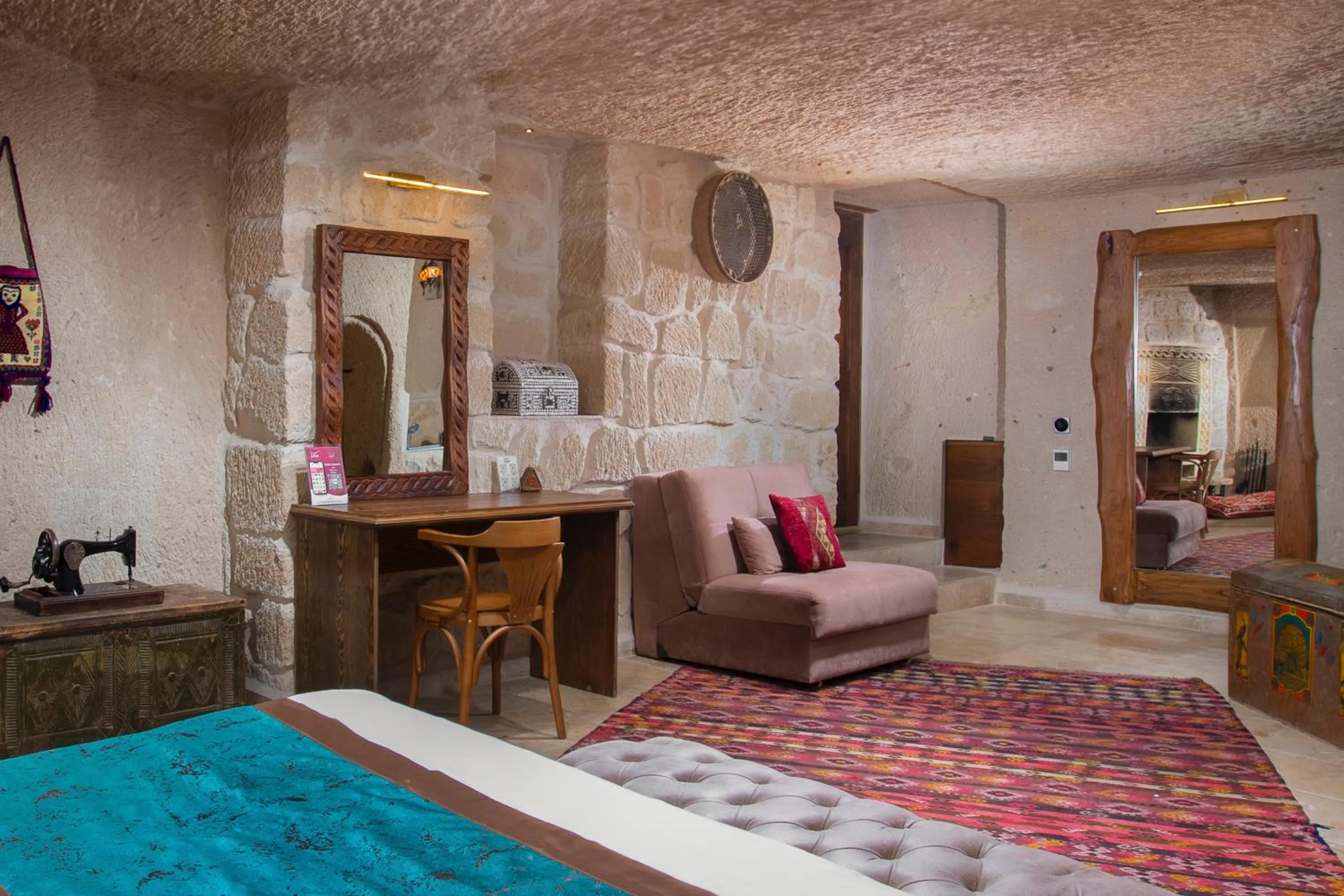 Bed in Cappa Via Cave Hotel