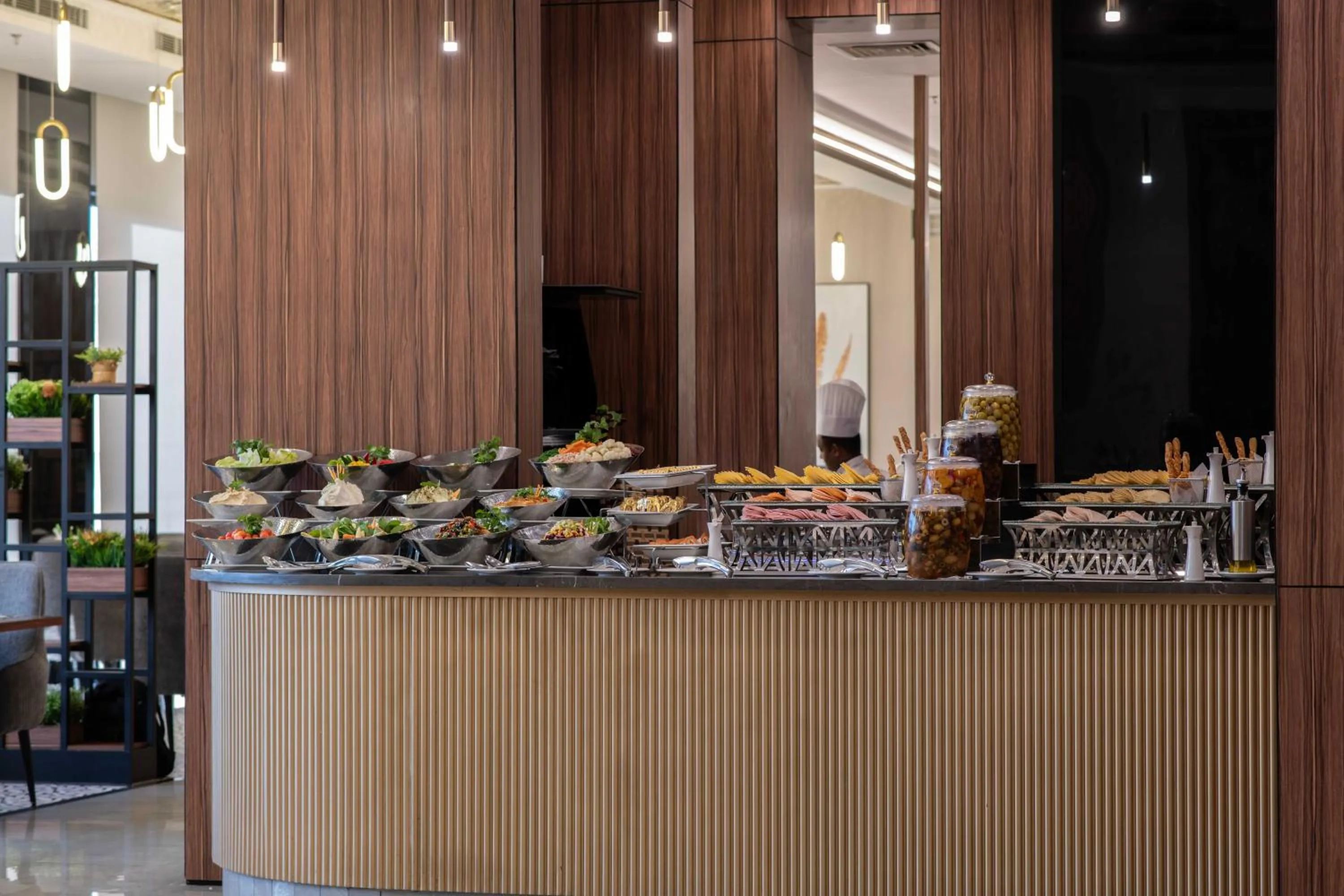 Warwick Al Jubail Hotel