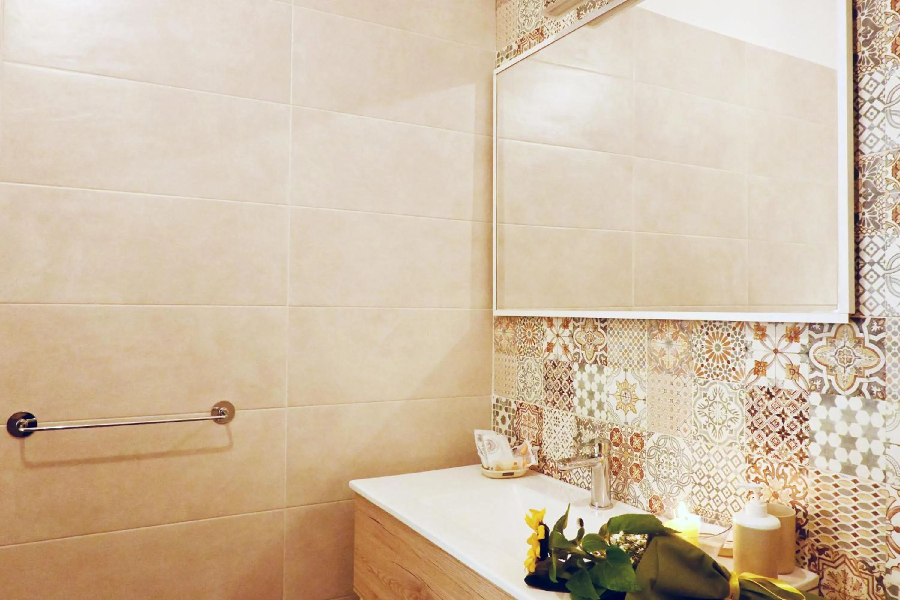 Bathroom in Napoli Cityscape