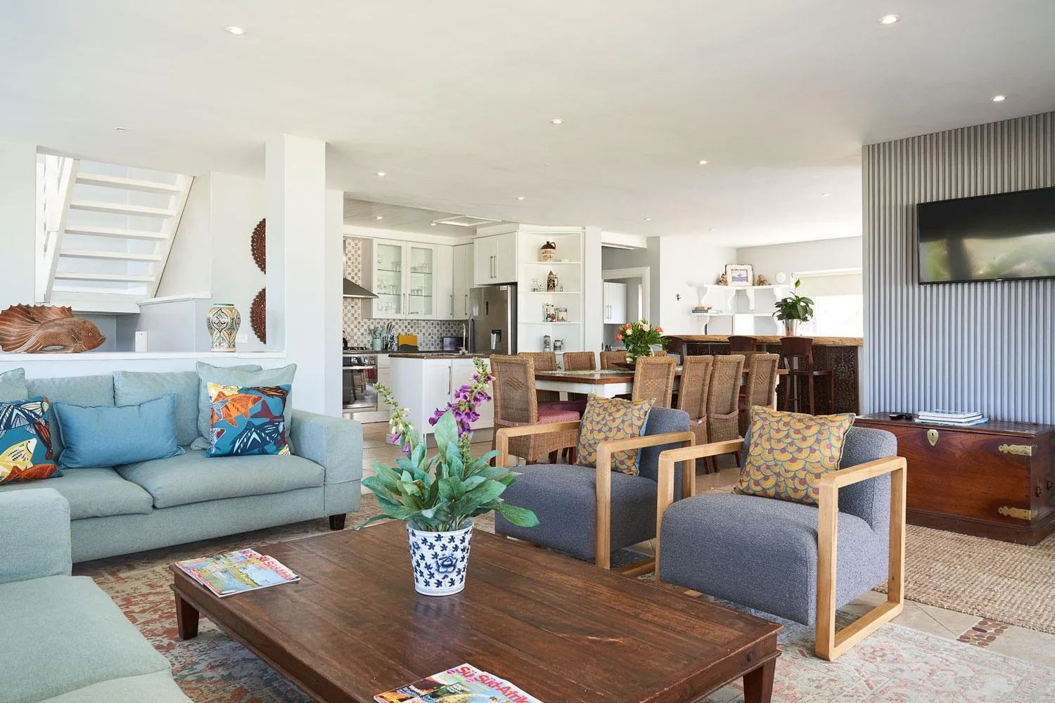 Beach Break Guest Houses and Villas