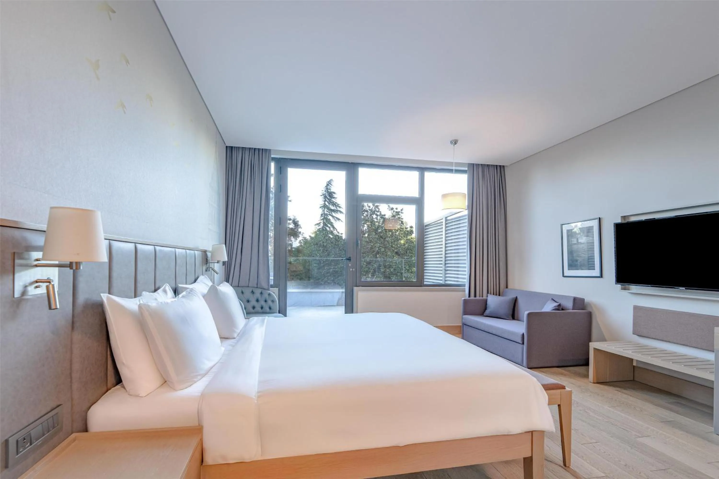 Bedroom, Bed in Radisson Hotel Istanbul Harbiye