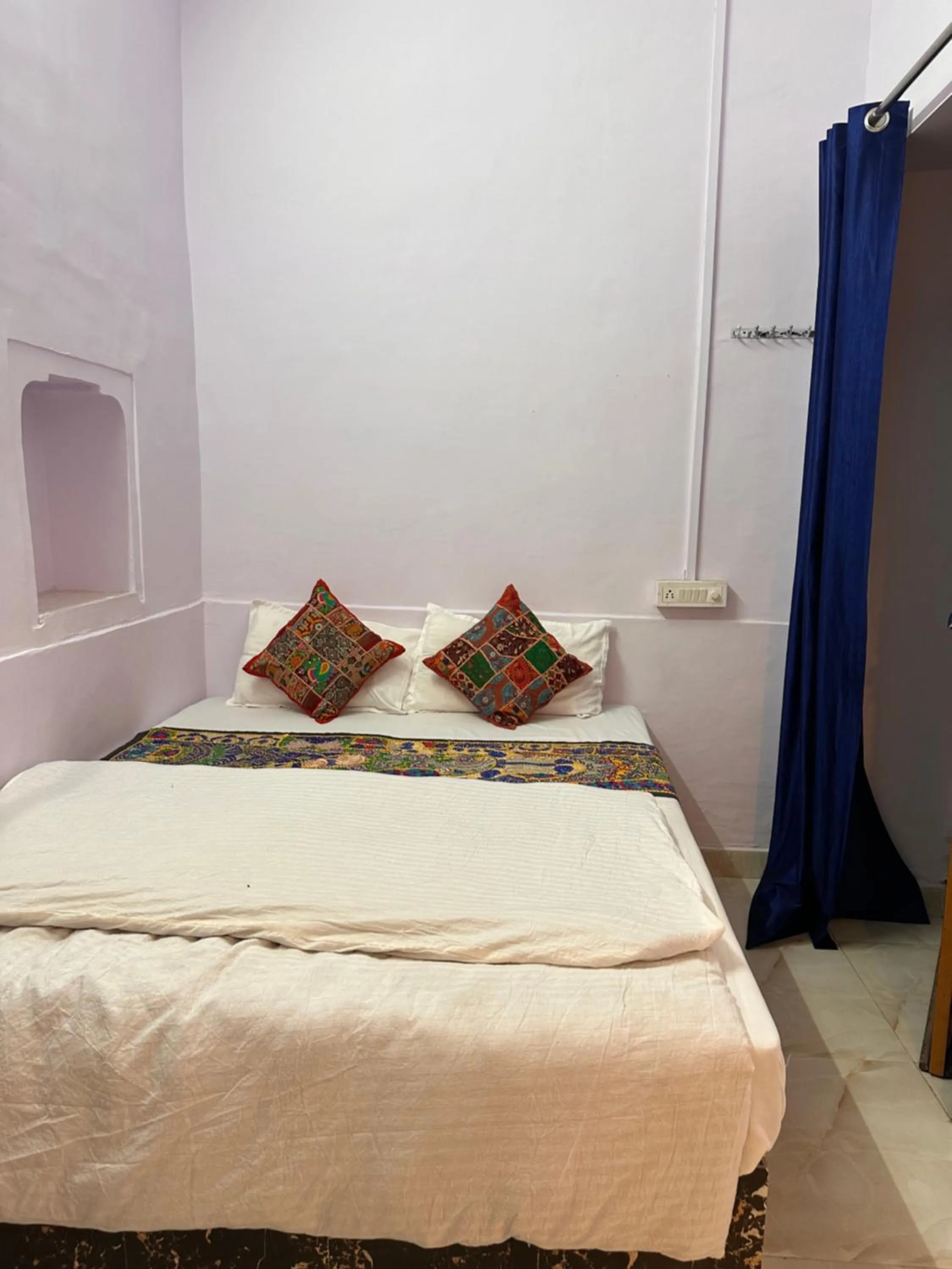 Bed in Hotel Kota kunj Heritage