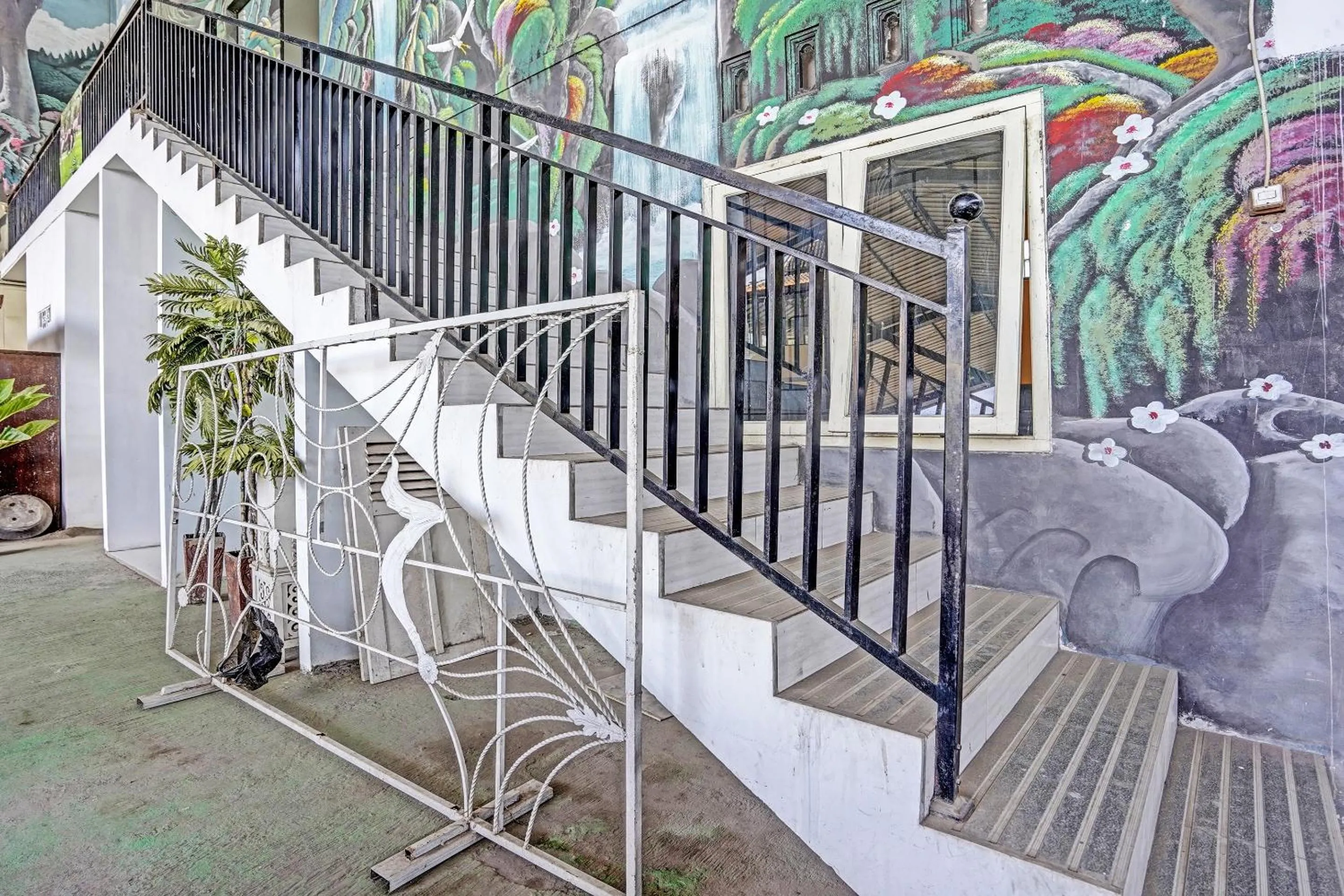 Lobby or reception in OYO 90943 Mochi 88 Homestay