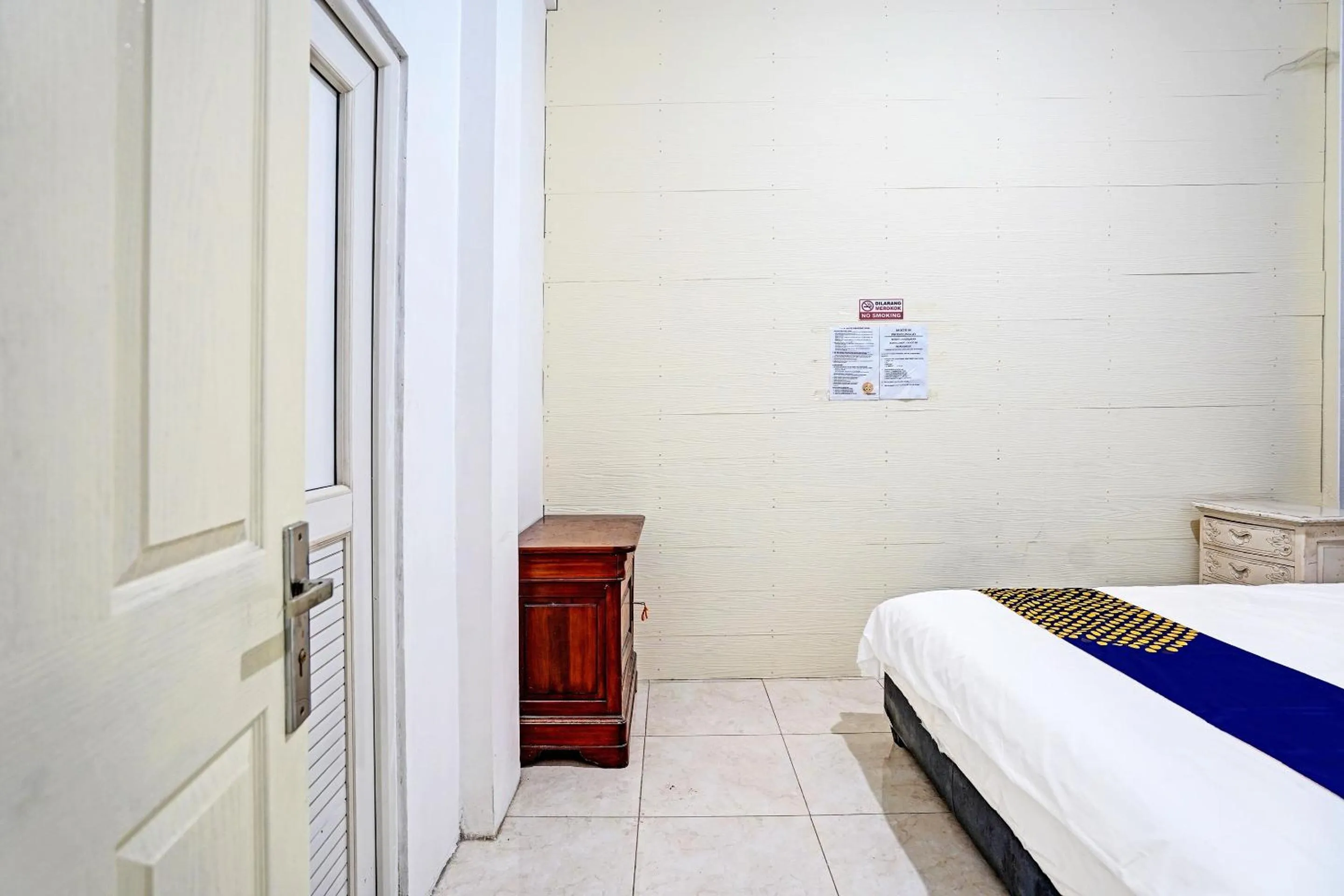 Bedroom in OYO 90943 Mochi 88 Homestay