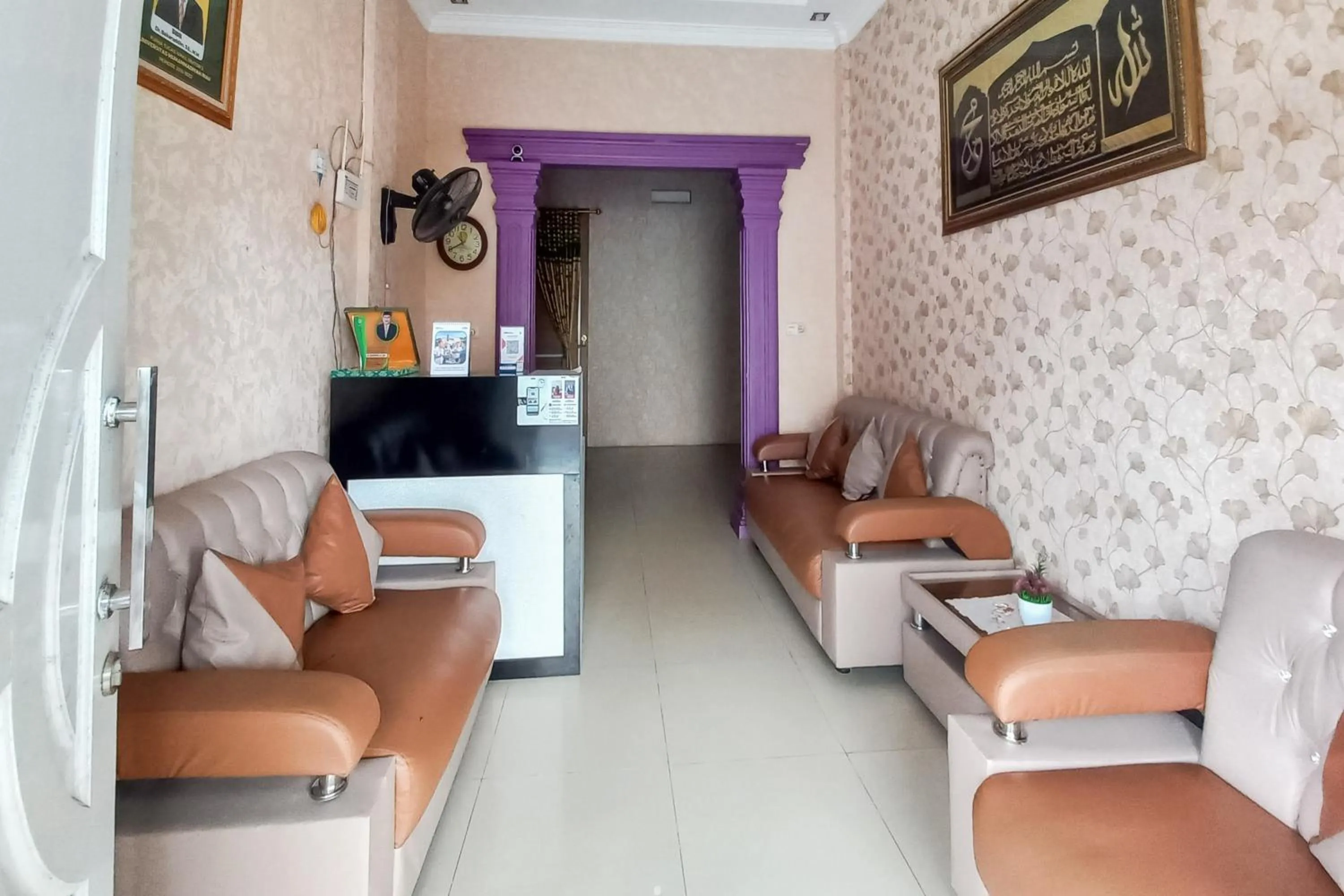 Seating area in Panam House Syariah RedPartner