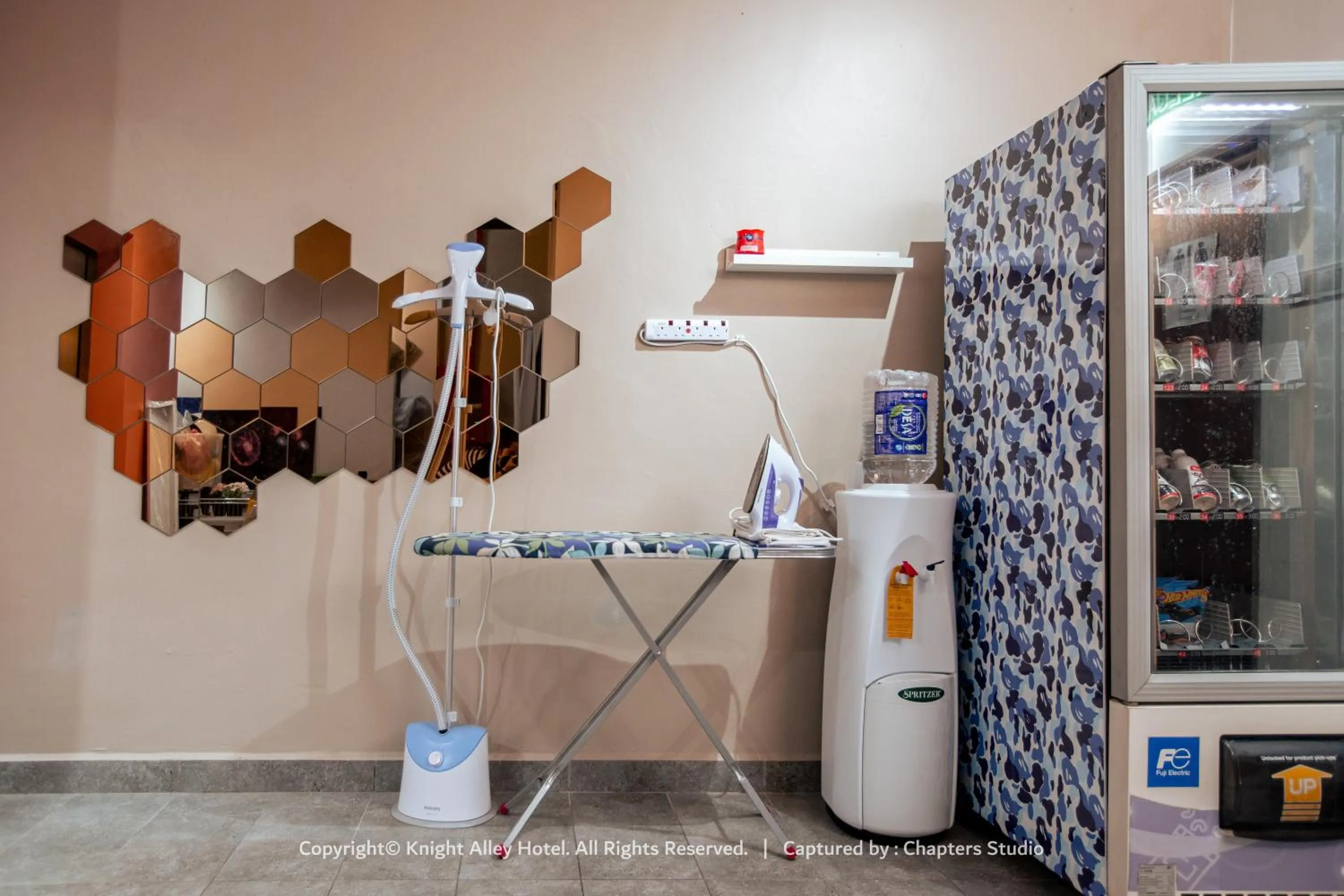 furniture in Knight Alley Hotel