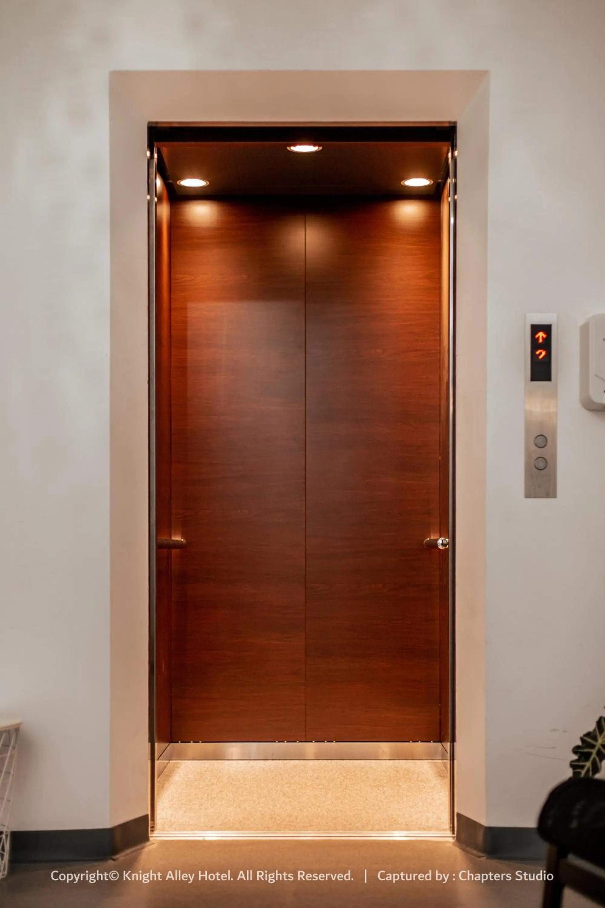 Area and facilities in Knight Alley Hotel