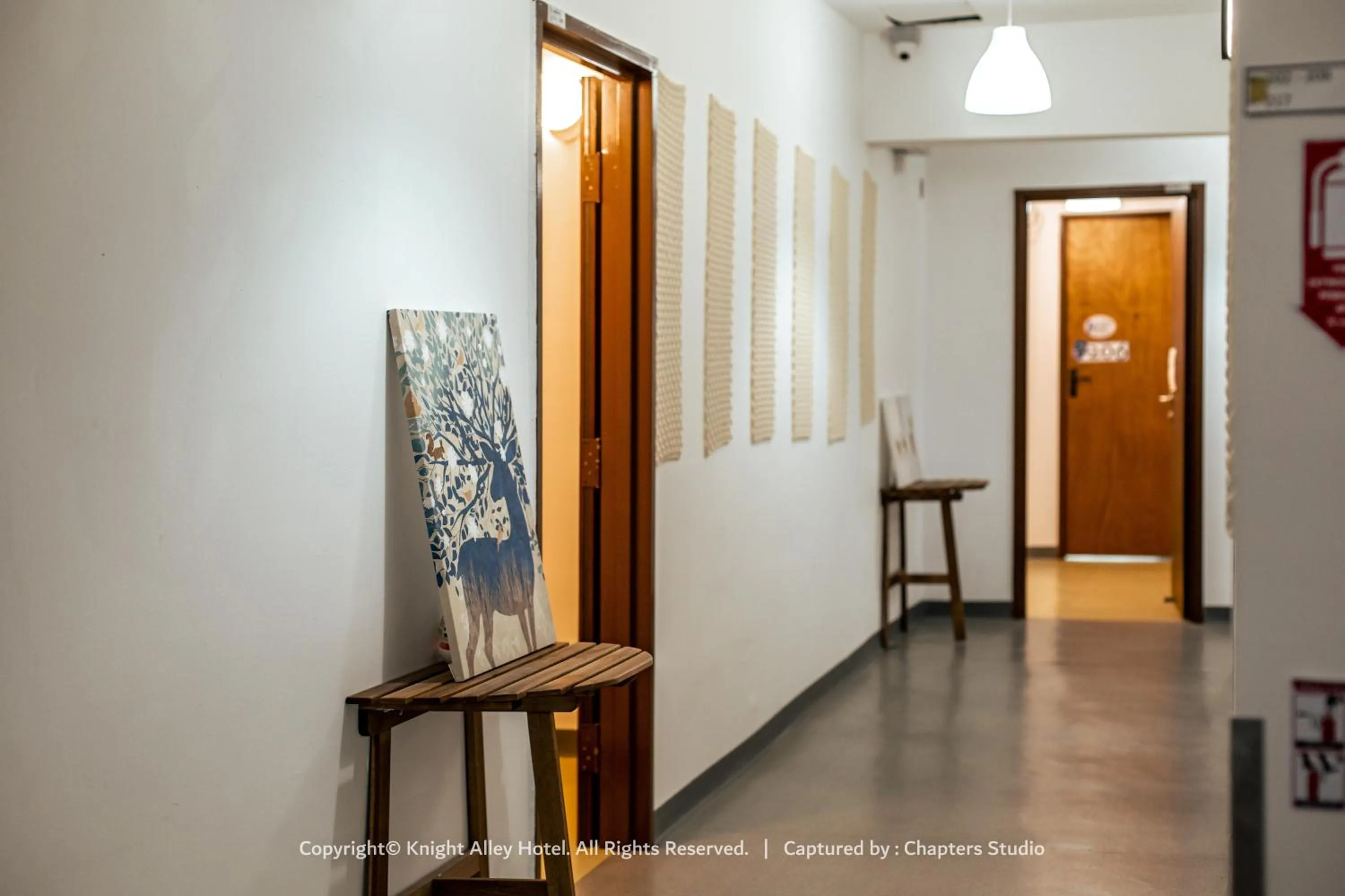 Decorative detail in Knight Alley Hotel