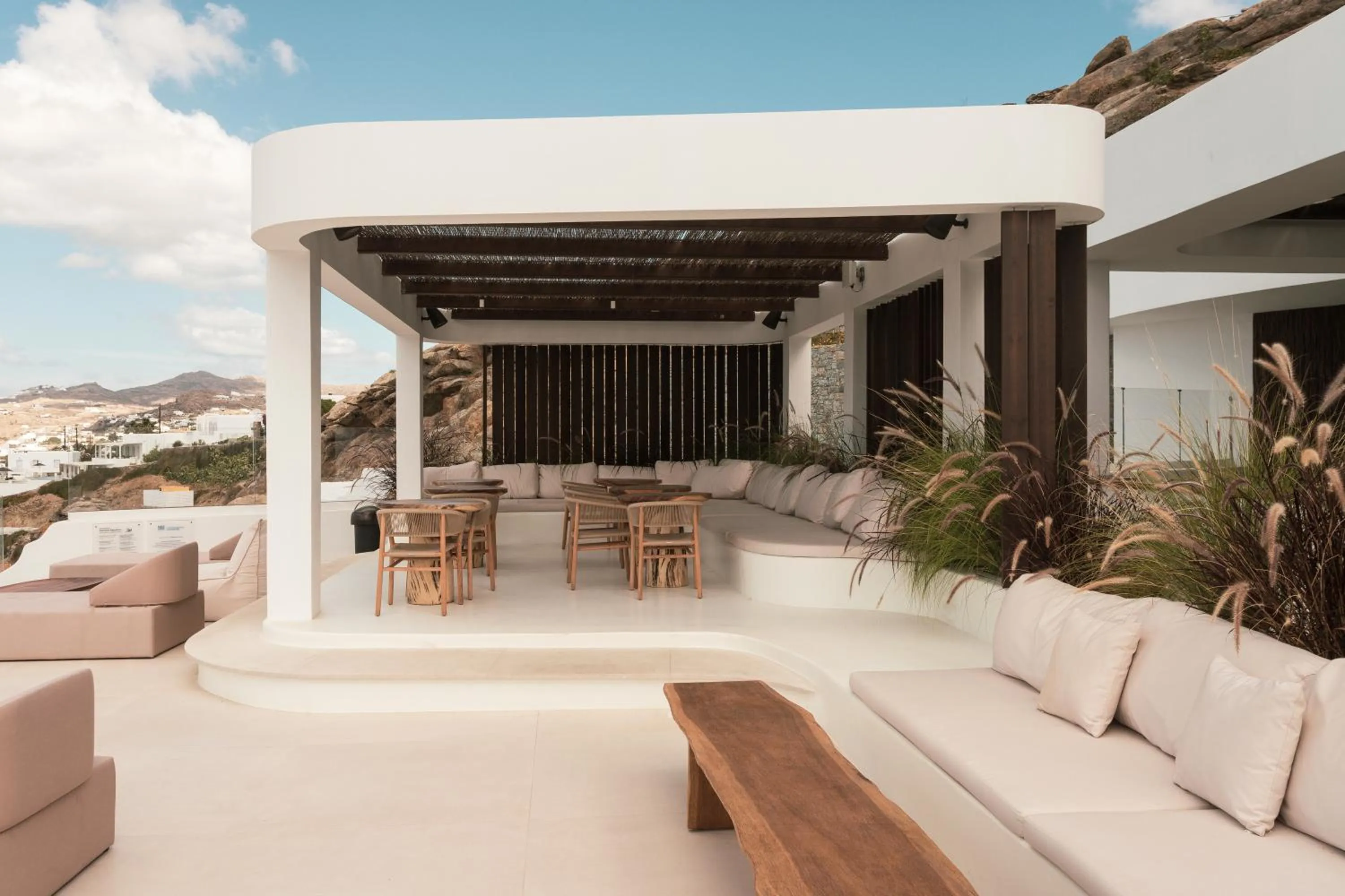 Property building in Lovia Mykonos