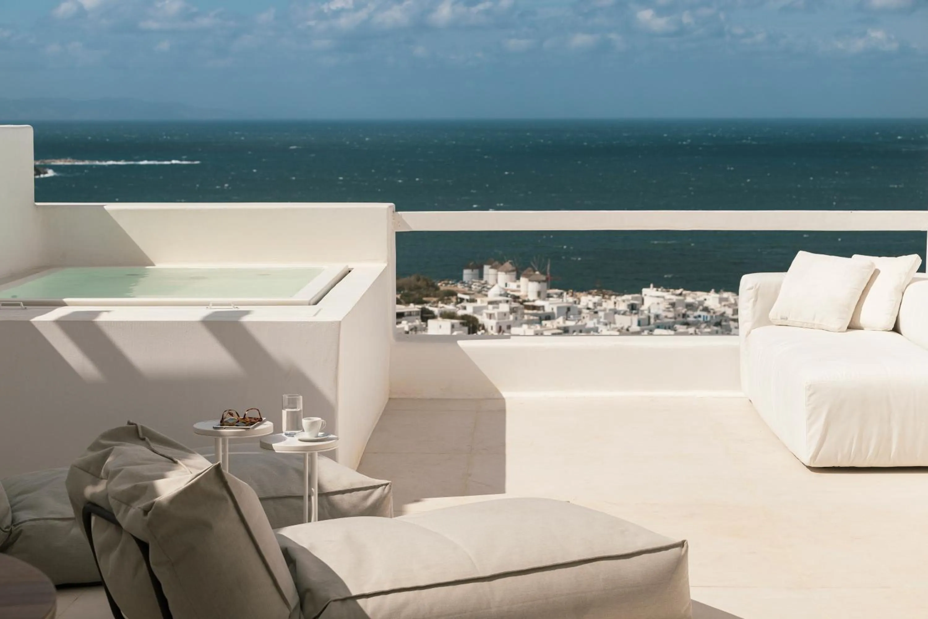 Day in Lovia Mykonos