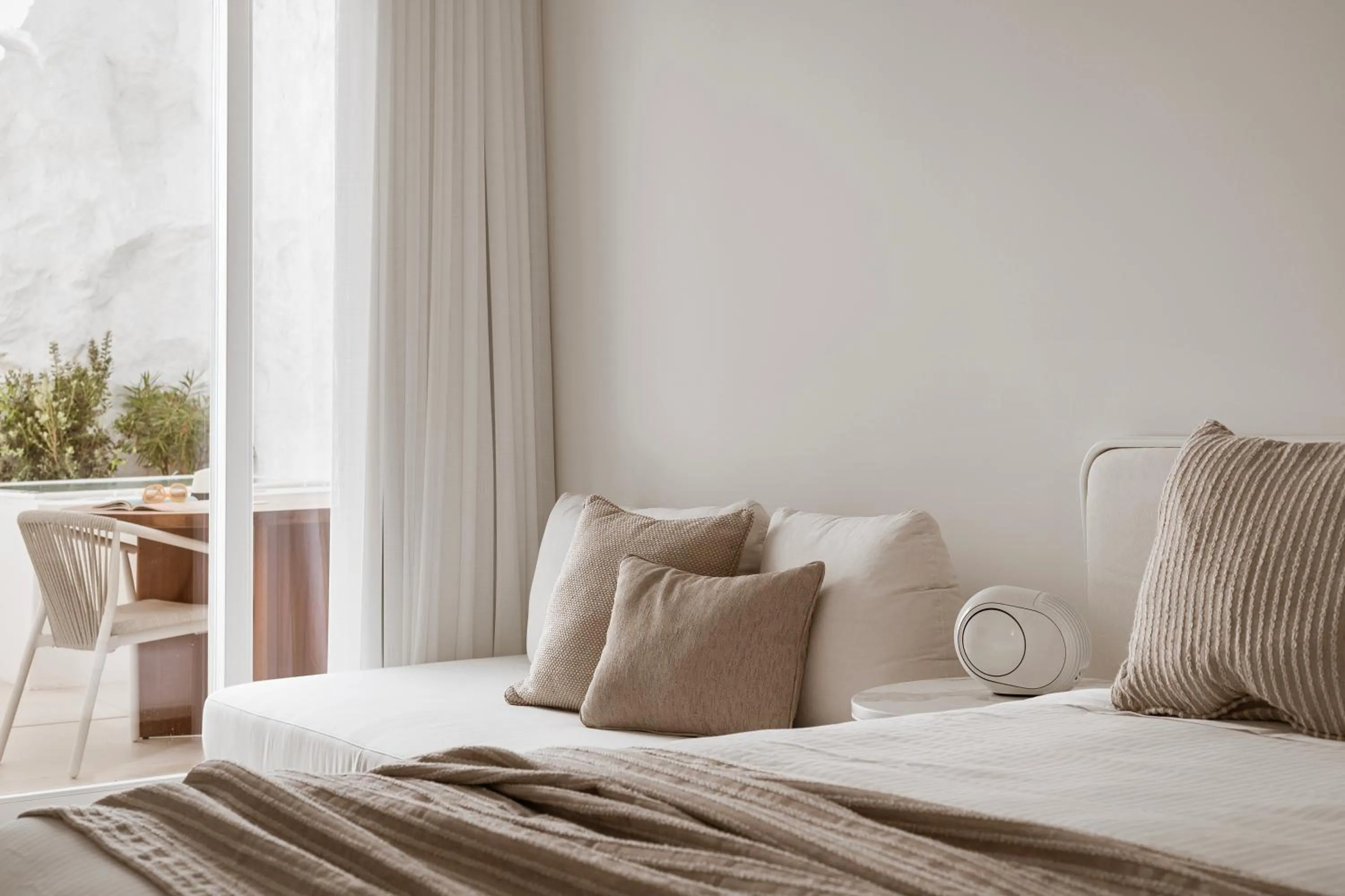 Bed in Lovia Mykonos