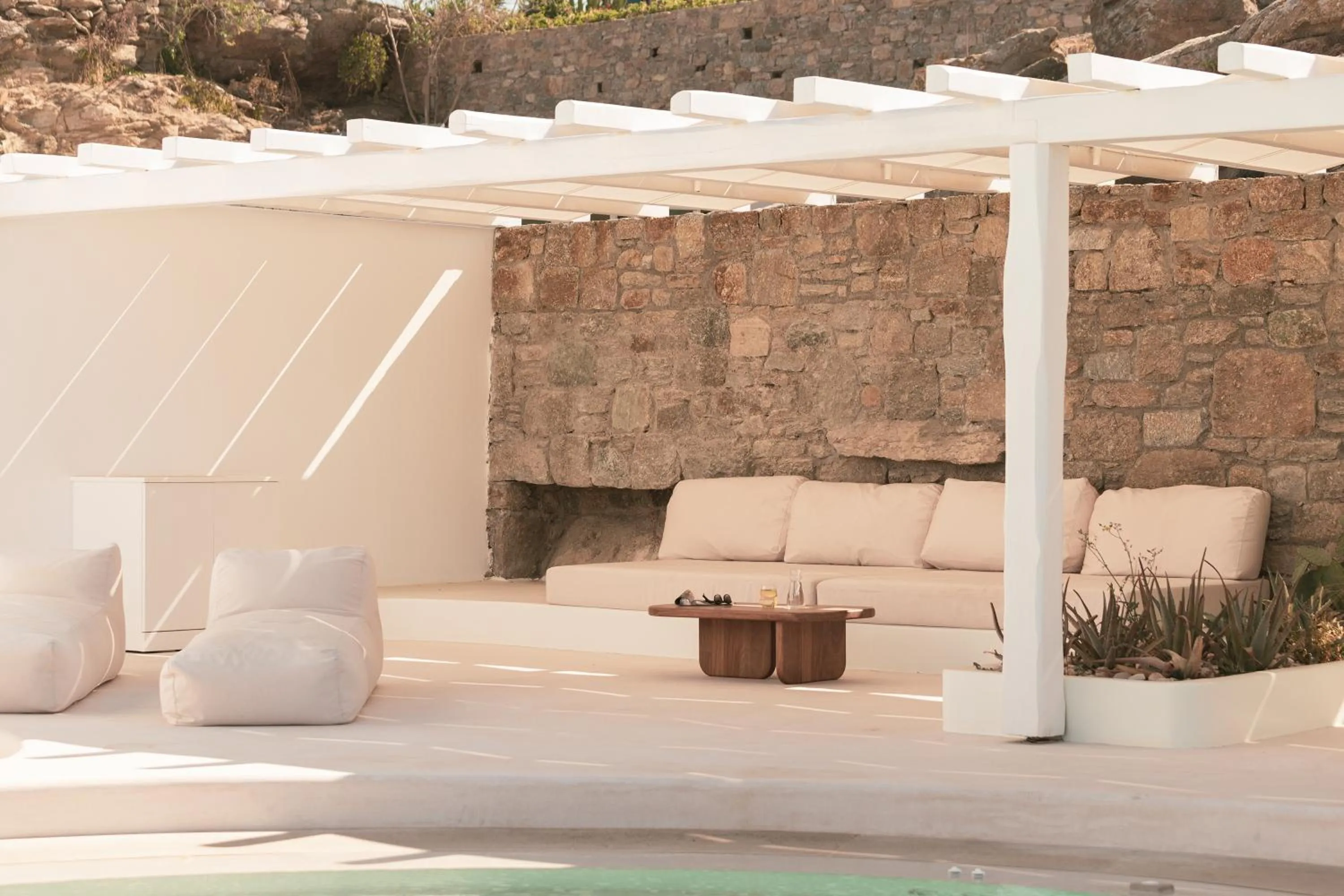 Patio in Lovia Mykonos