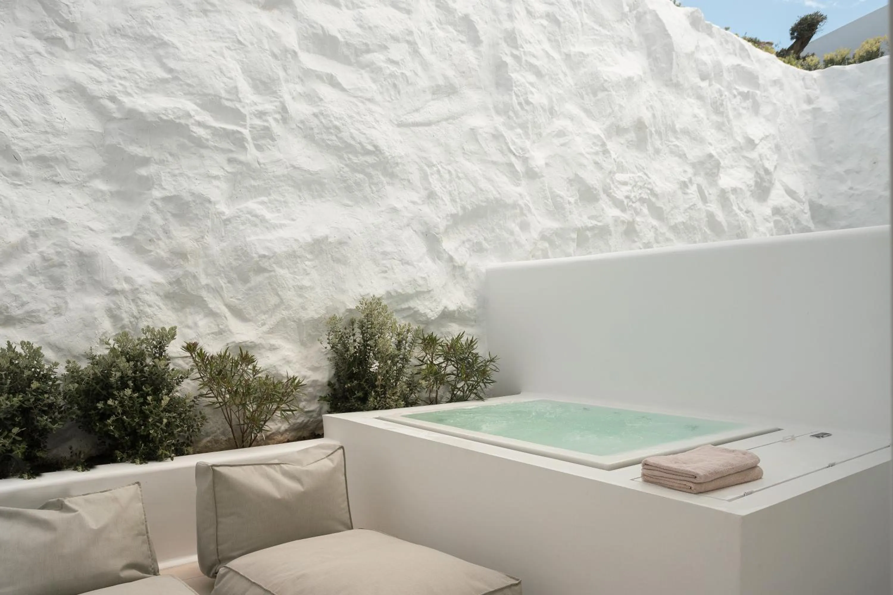 Day in Lovia Mykonos