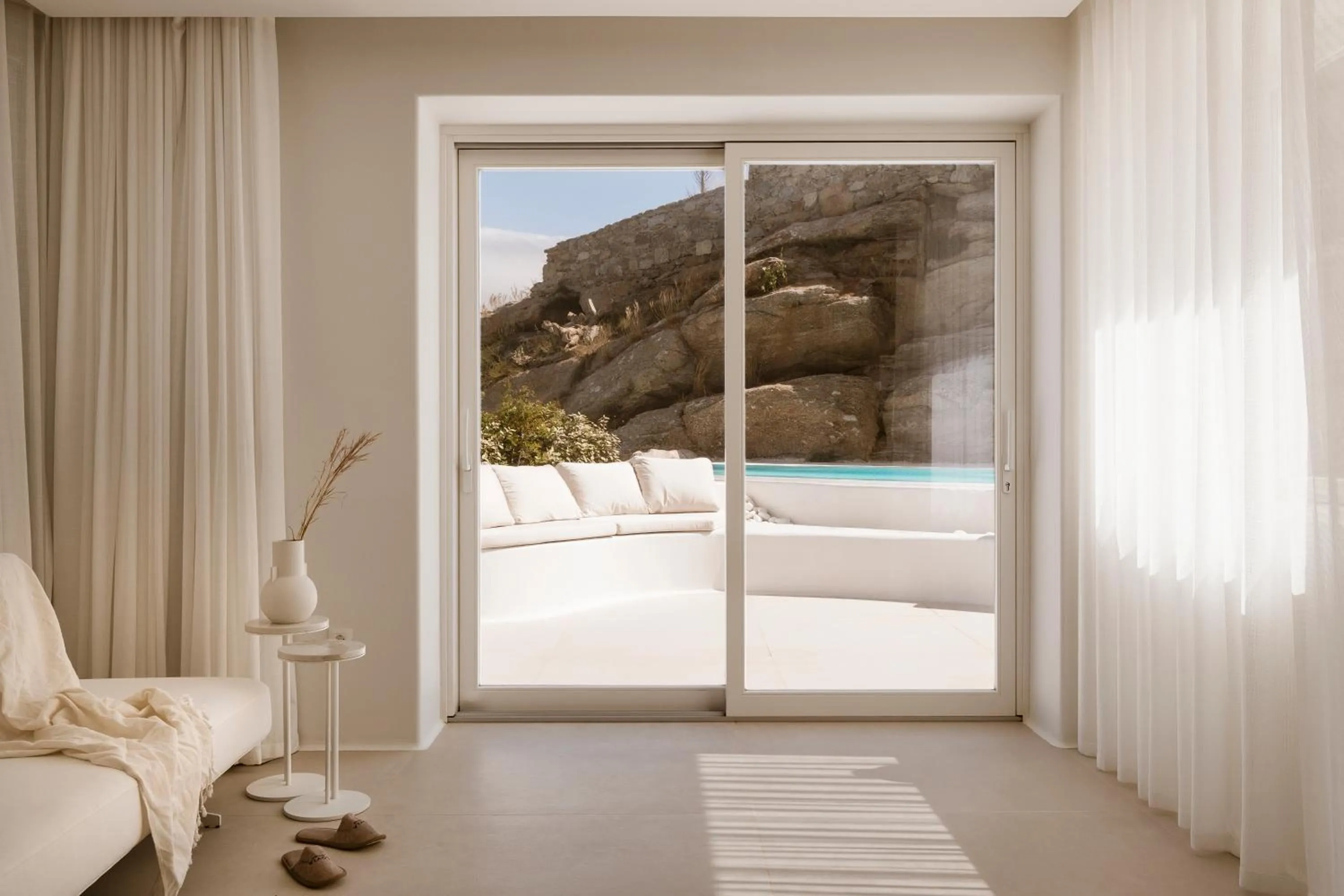 Patio in Lovia Mykonos