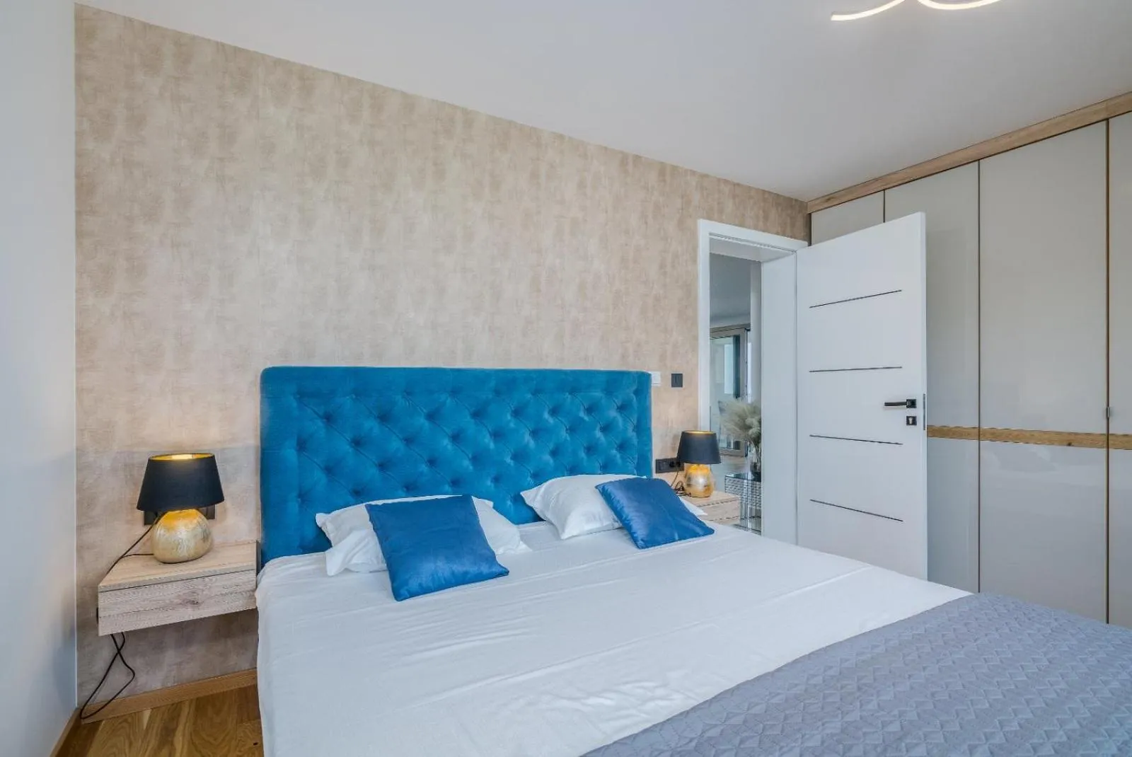 Bed in Villa Njivice Apartment Ema