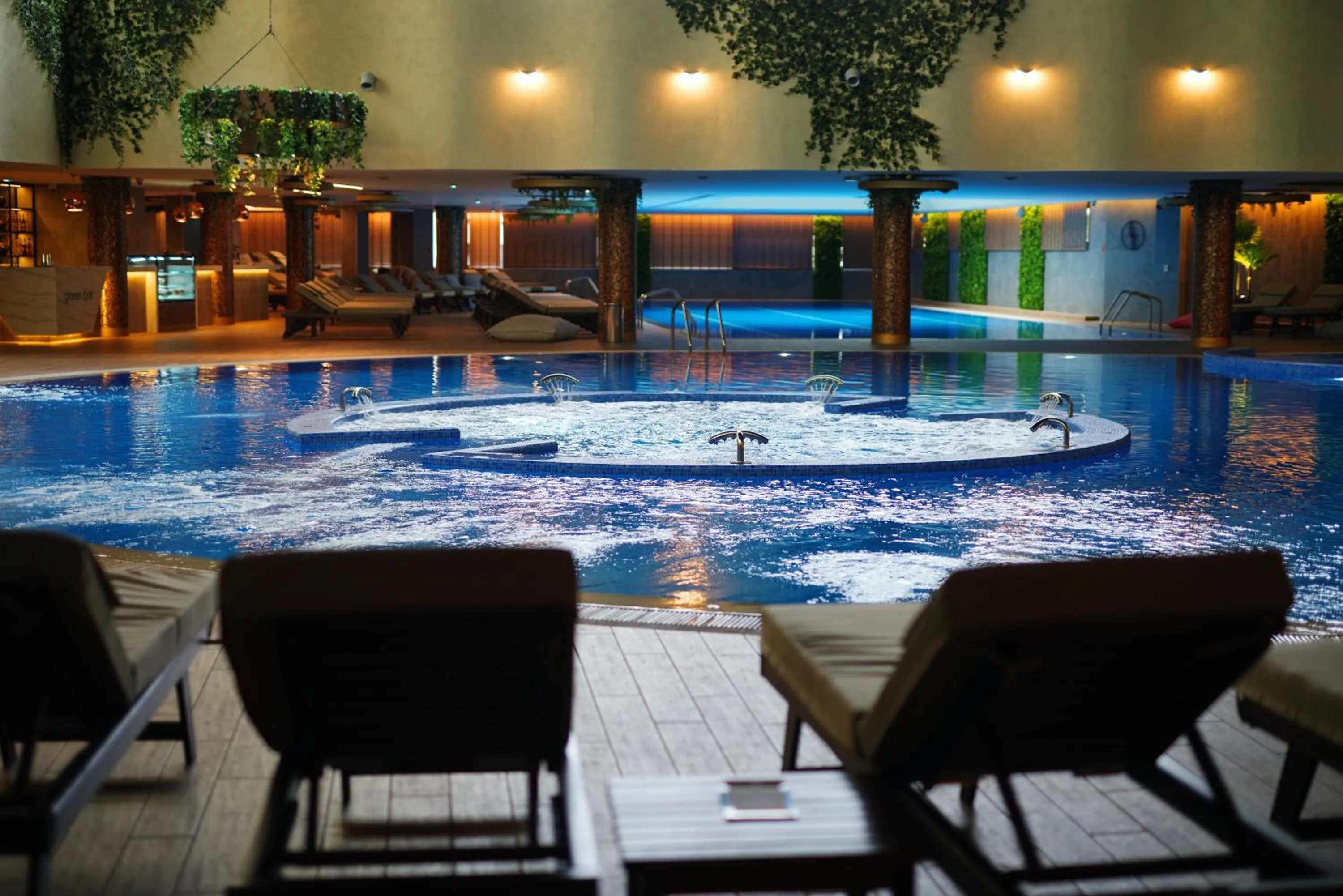 Swimming pool in Hotel Zlatibor