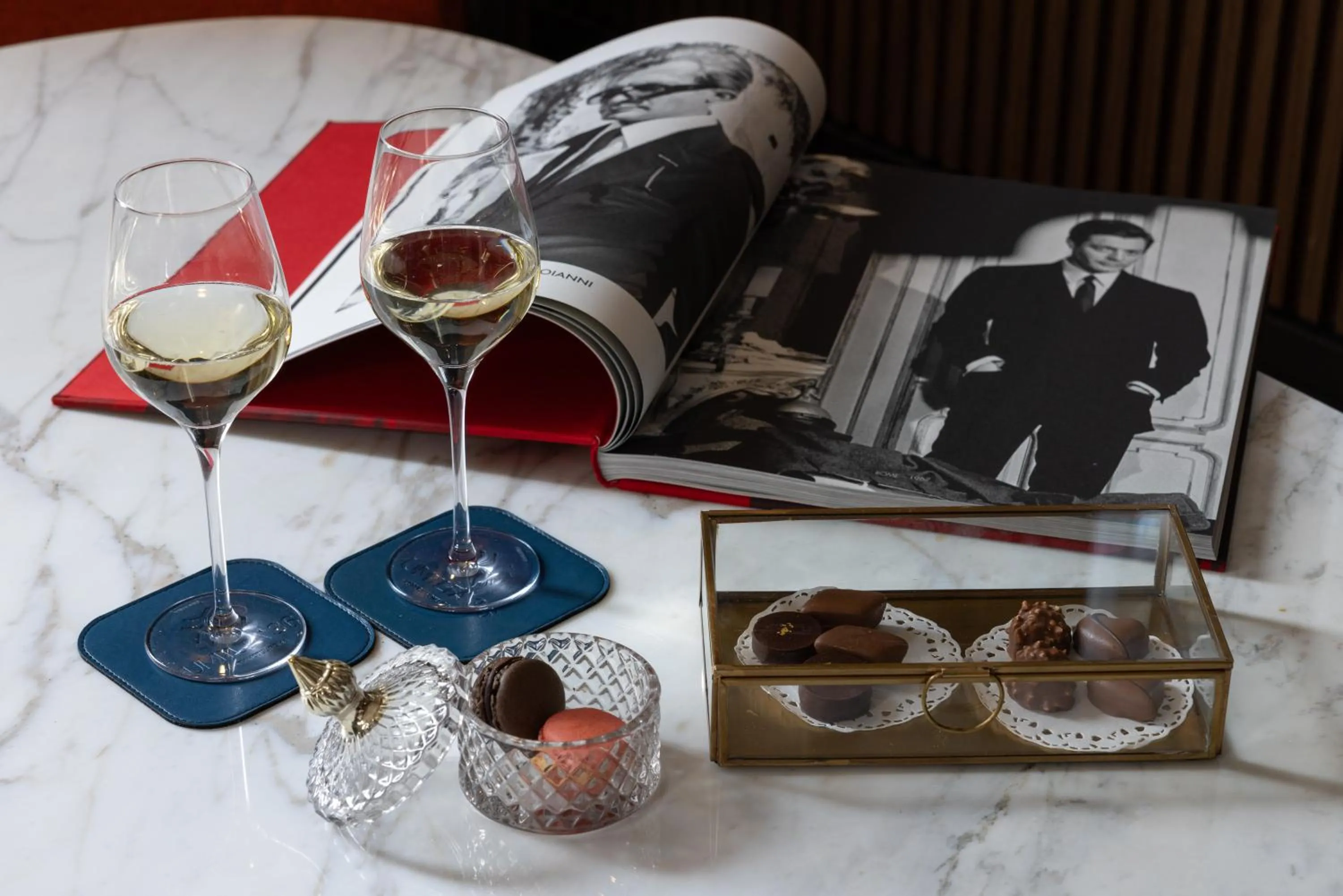 room service in Umiltà 36