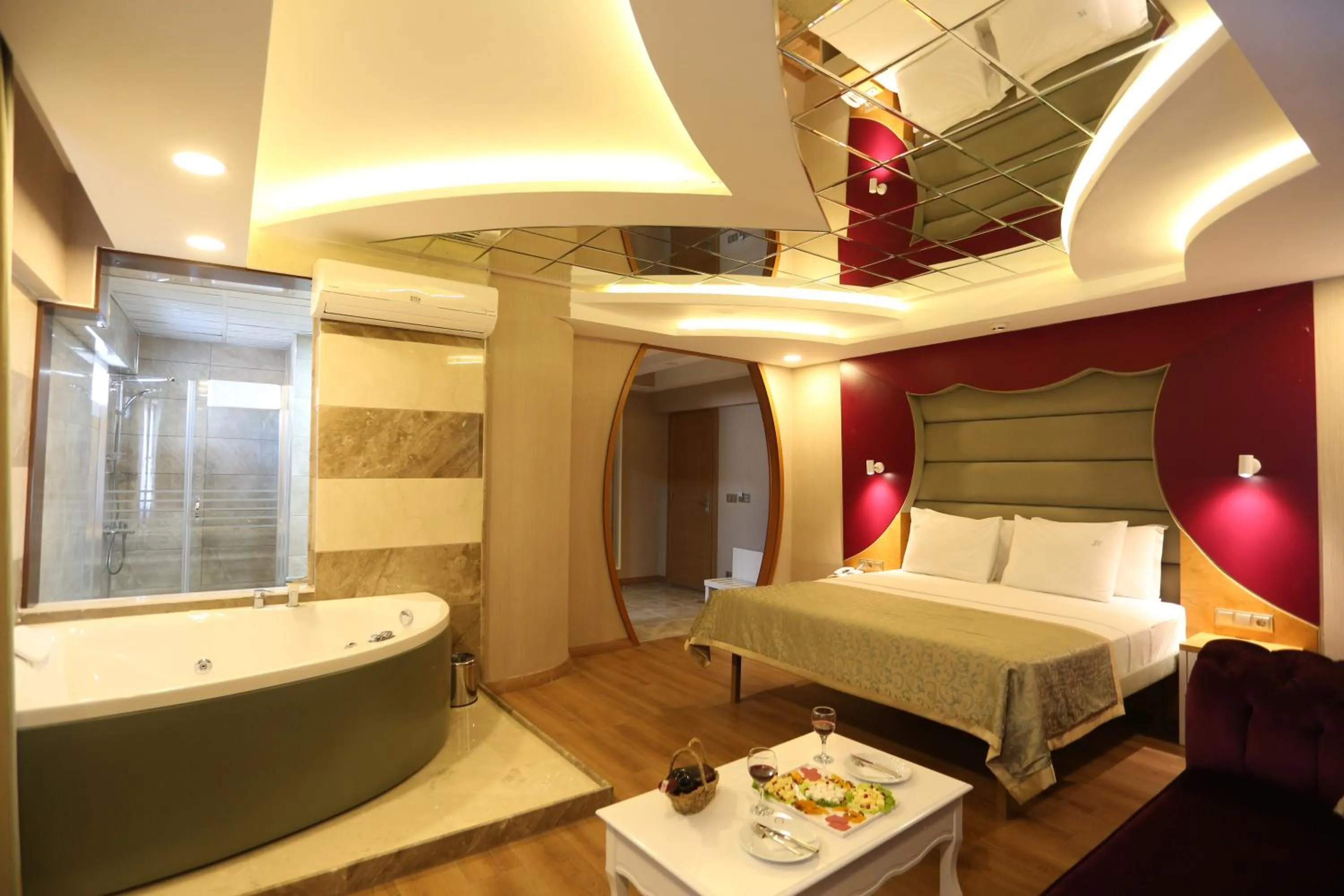 Bed in Life Corner Hotel