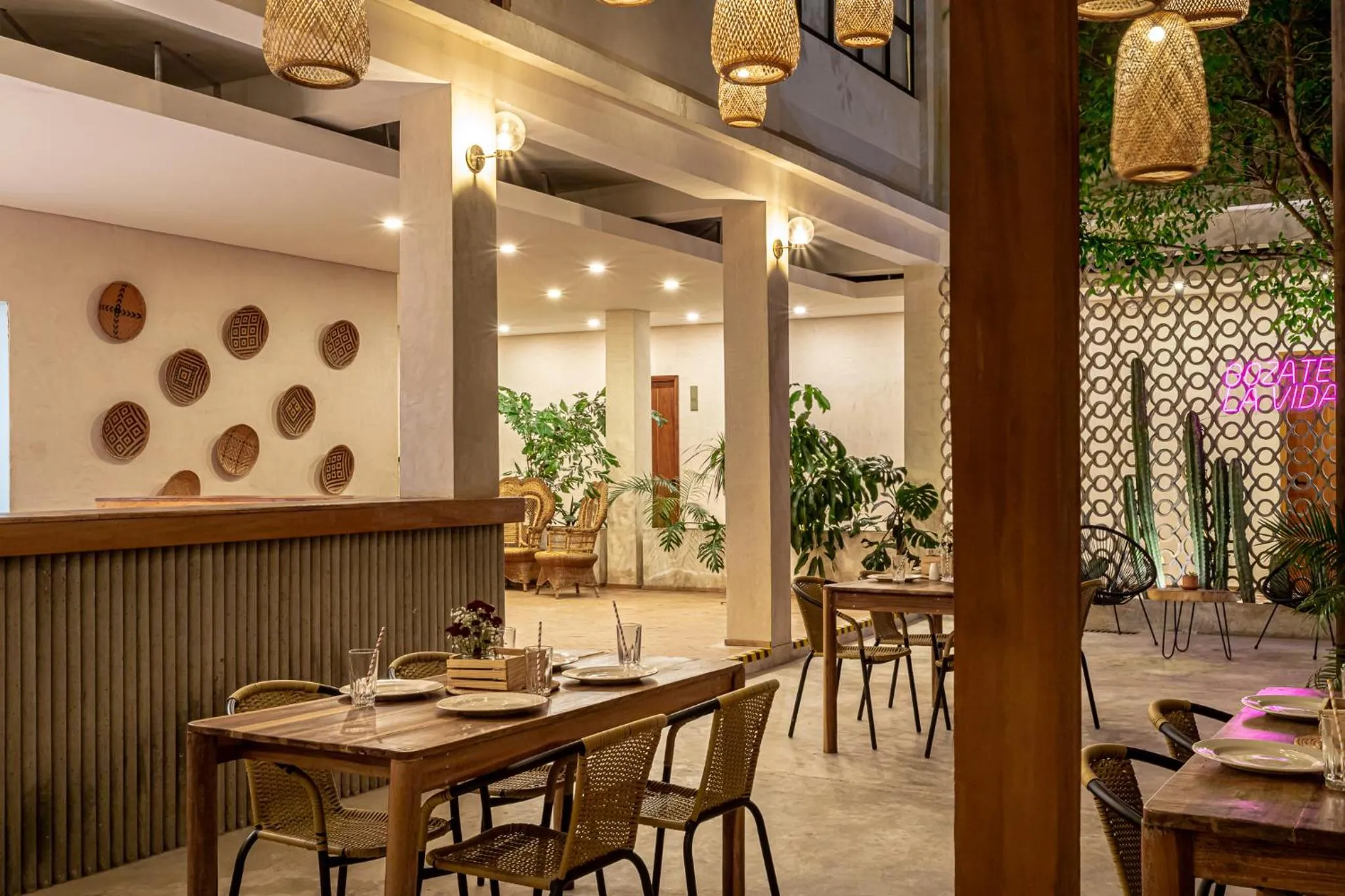 Restaurant/places to eat in Soy Local Santa Marta