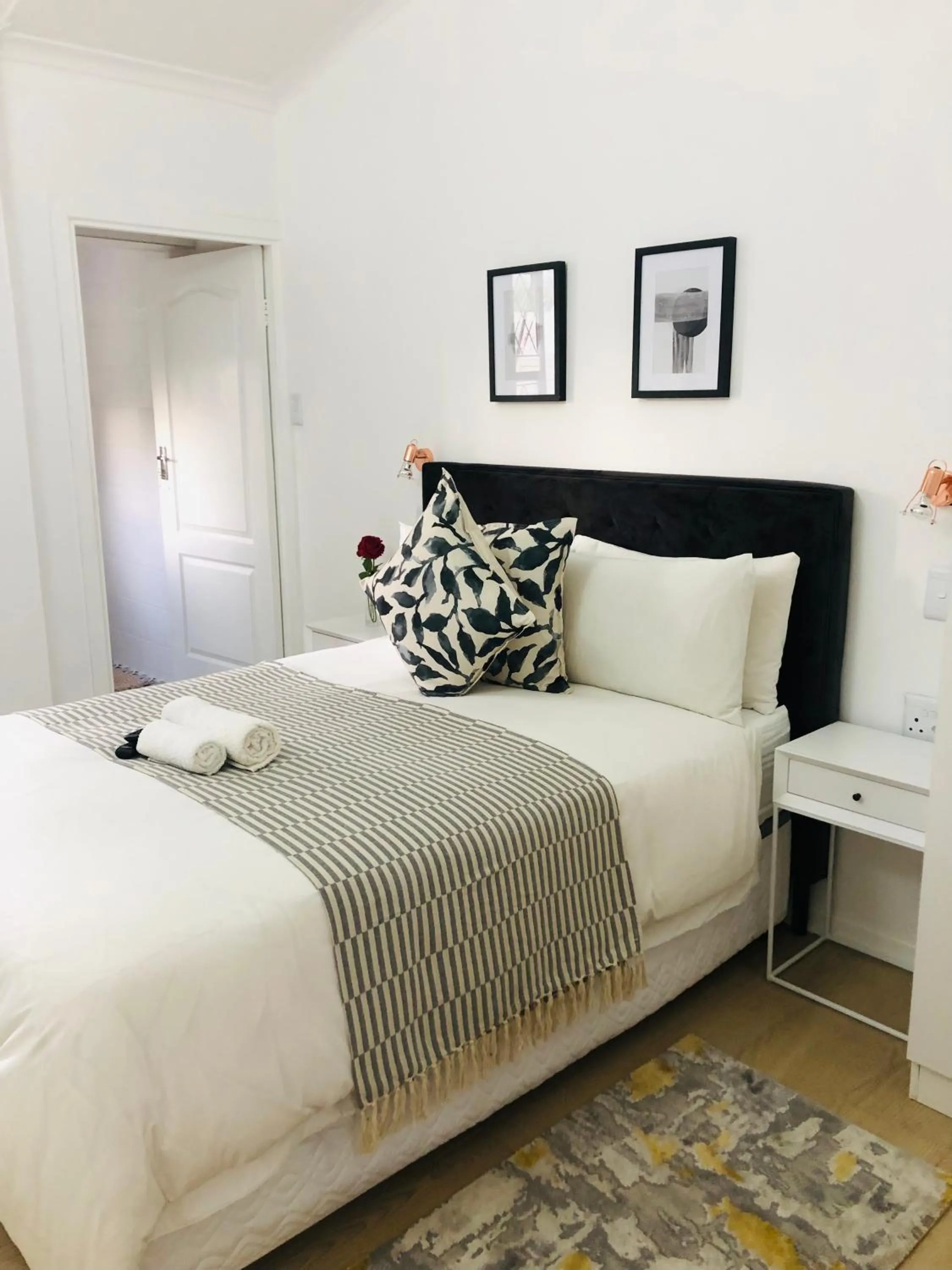 Photo of the whole room in Bluebanana Lodge