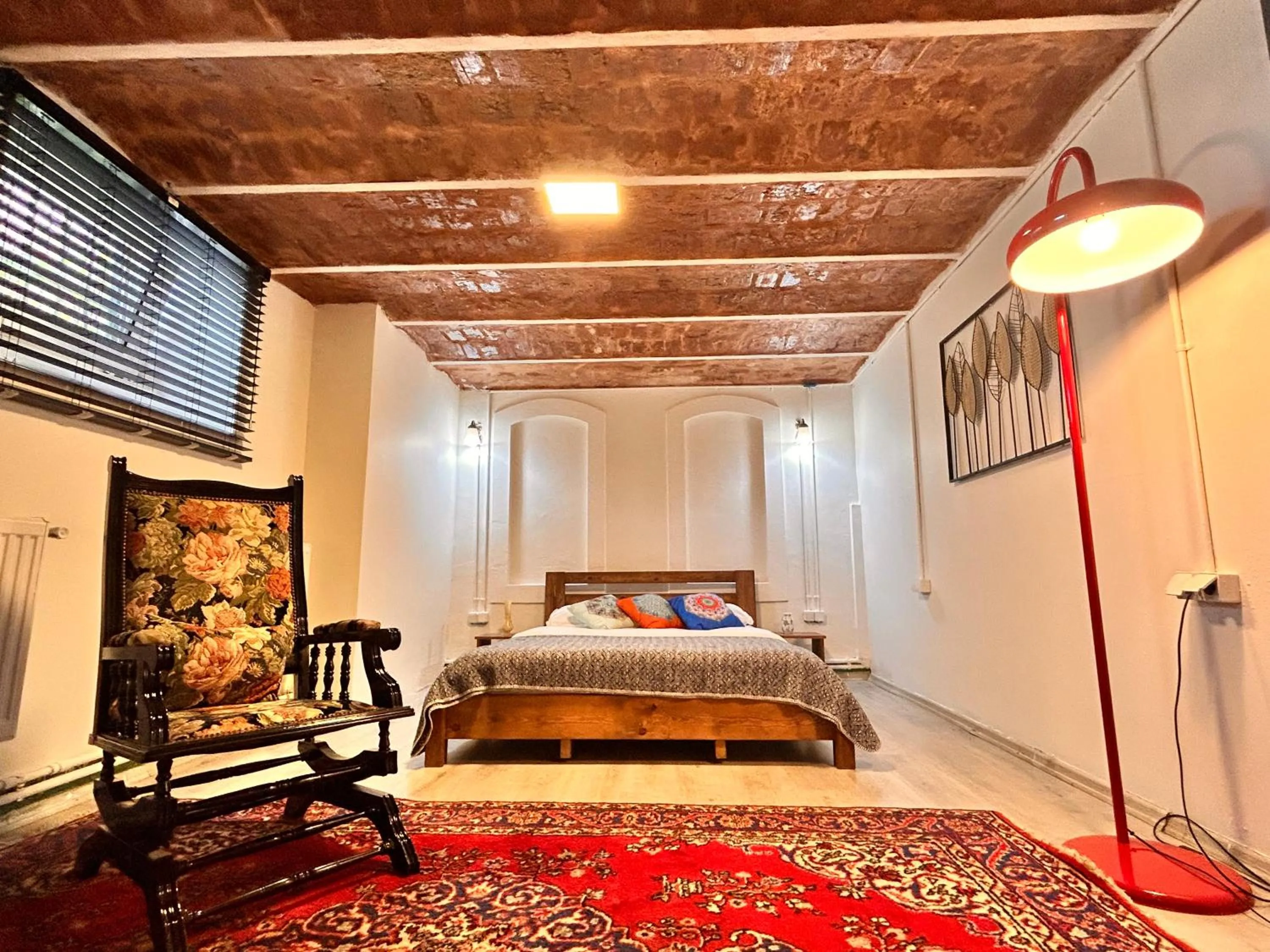 Bed in Nevalist Hotel