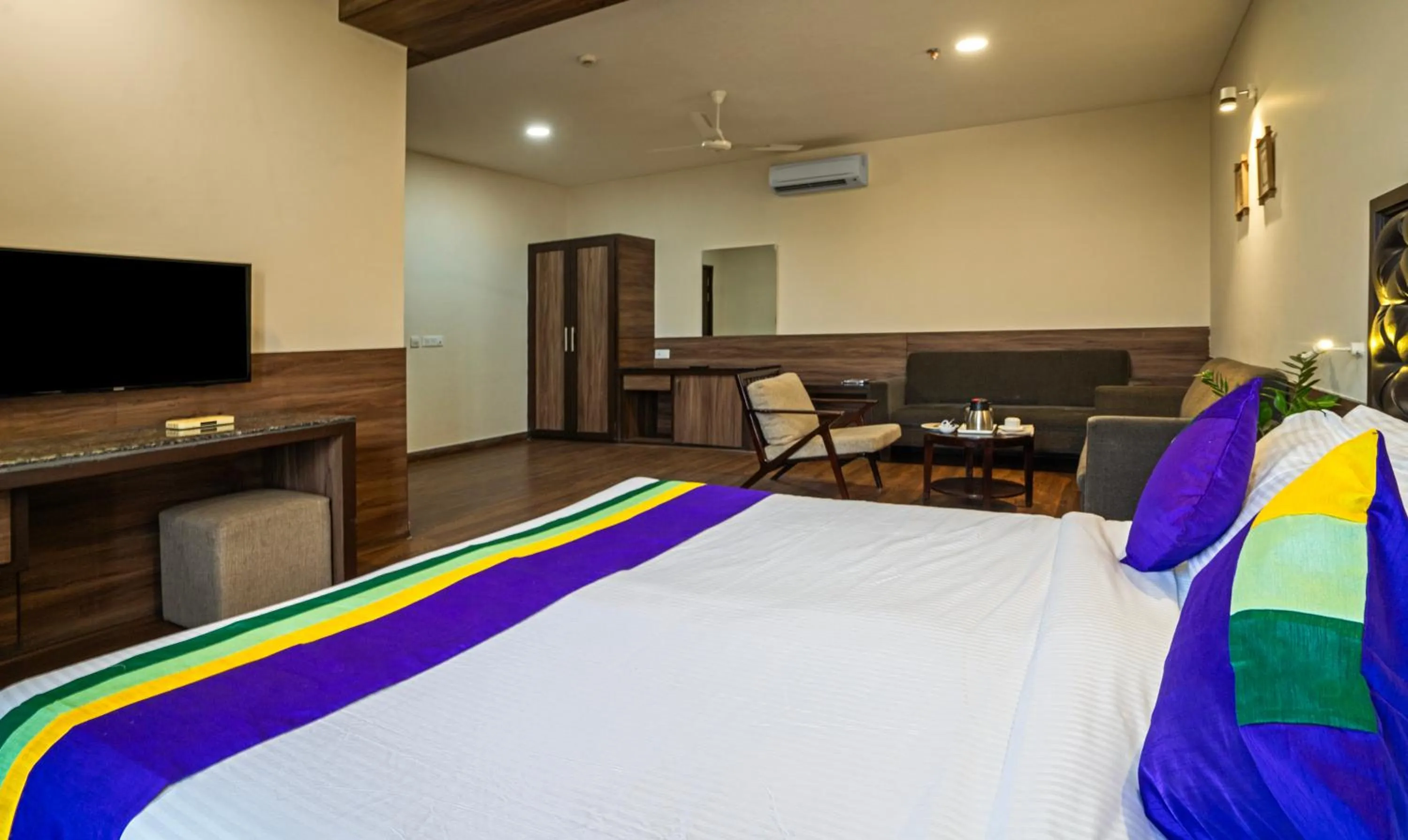 Bed in Treebo Premium Baramasi By Jai Club Prime