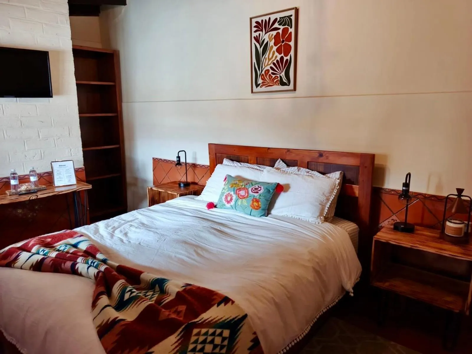 Bed in Hacienda Santa Ana Lodging