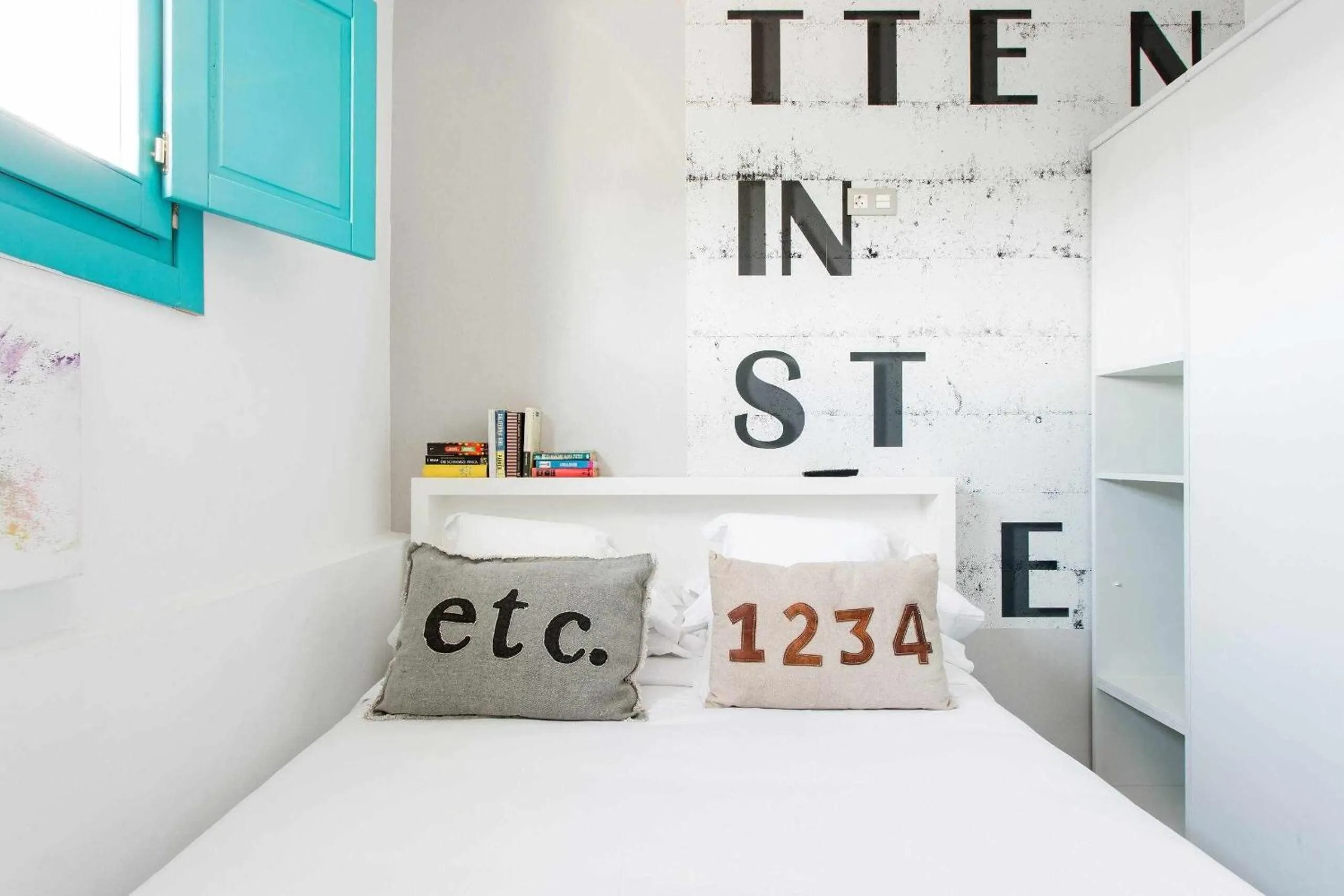 Bed in Revitalized Apartment in Historical Building