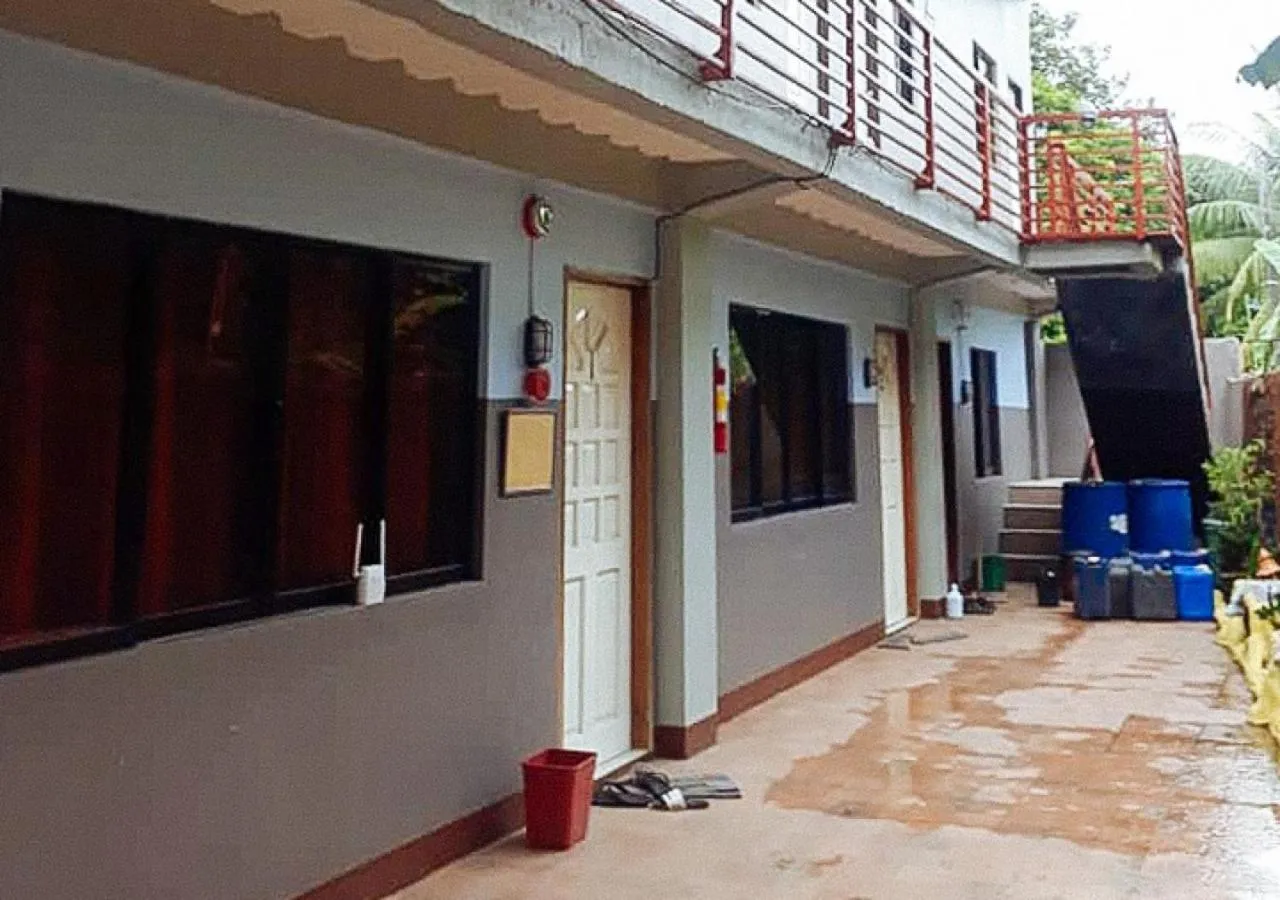 Property building in RedDoorz @ Balay Hiraya Apartment