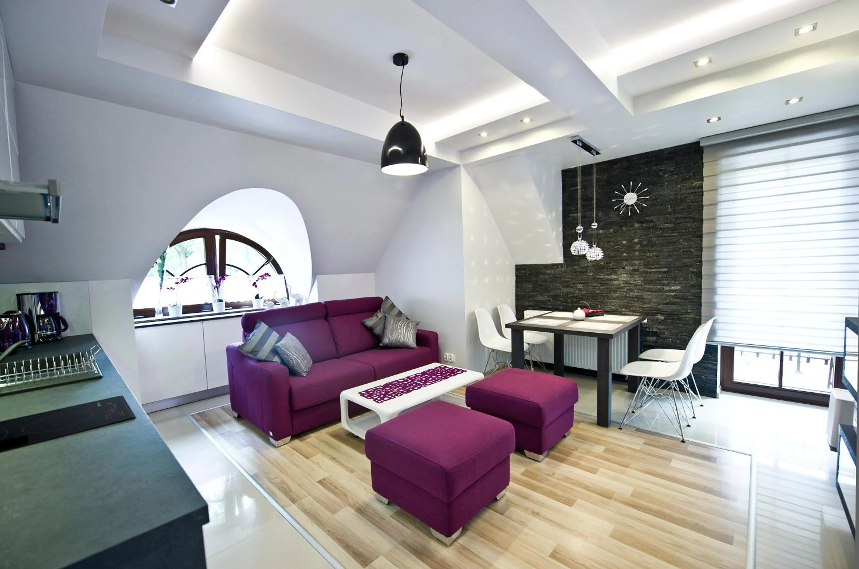 Living room, Bed in ApartHost Rezydencja Sienkiewicza