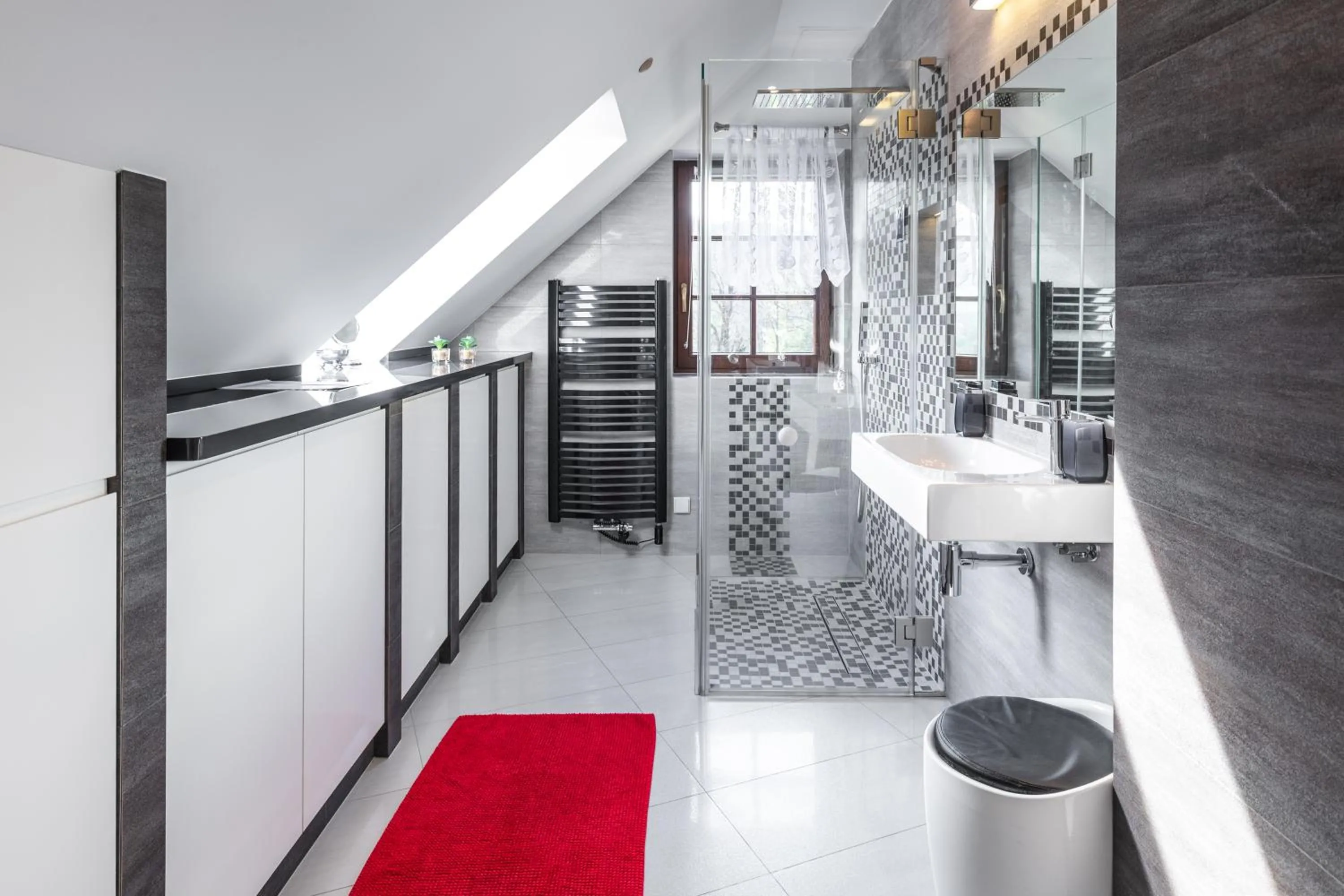 Bathroom in ApartHost Rezydencja Sienkiewicza