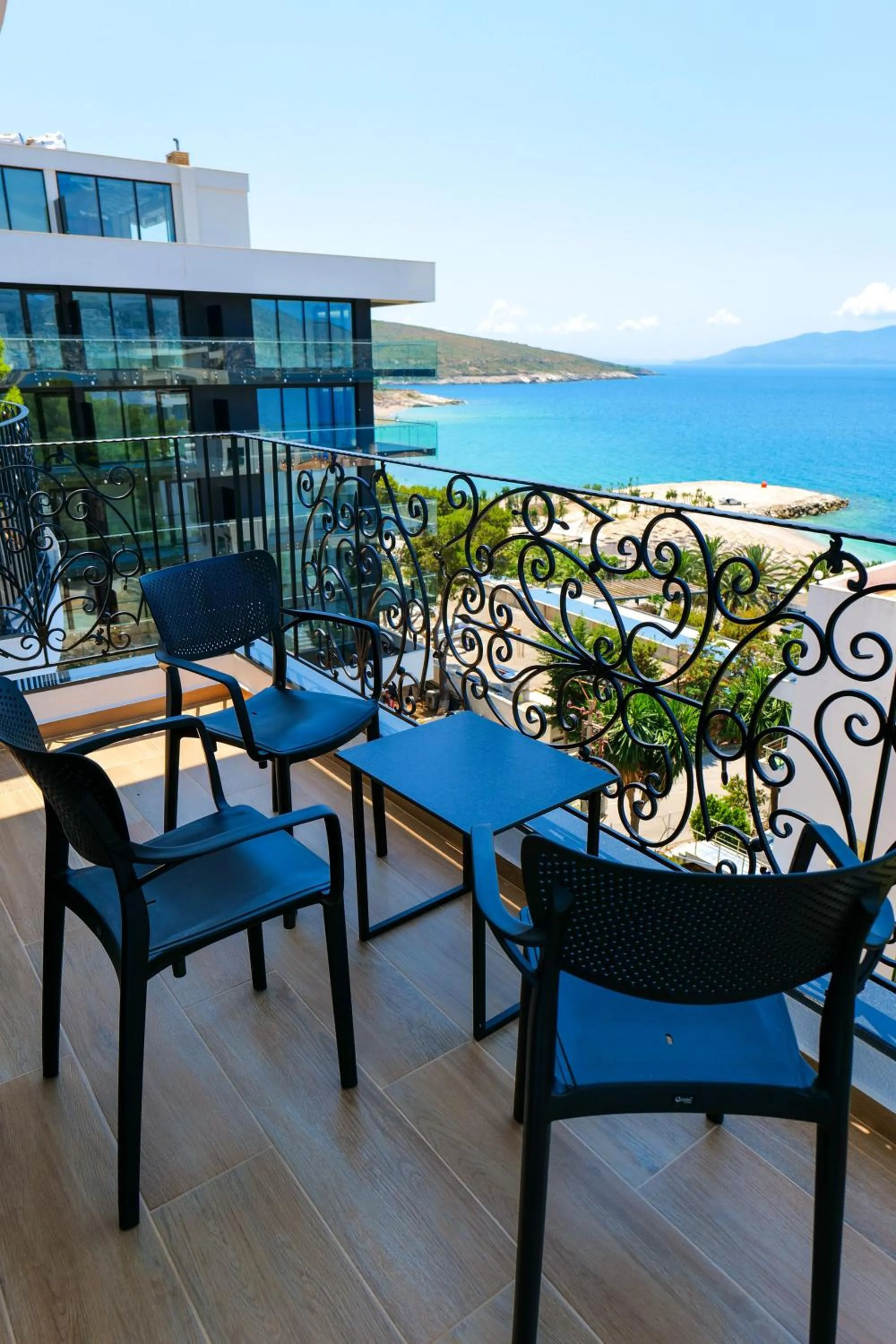 Balcony/Terrace in Seawave Hotel