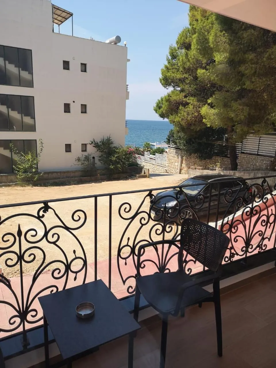 Balcony/Terrace in Seawave Hotel