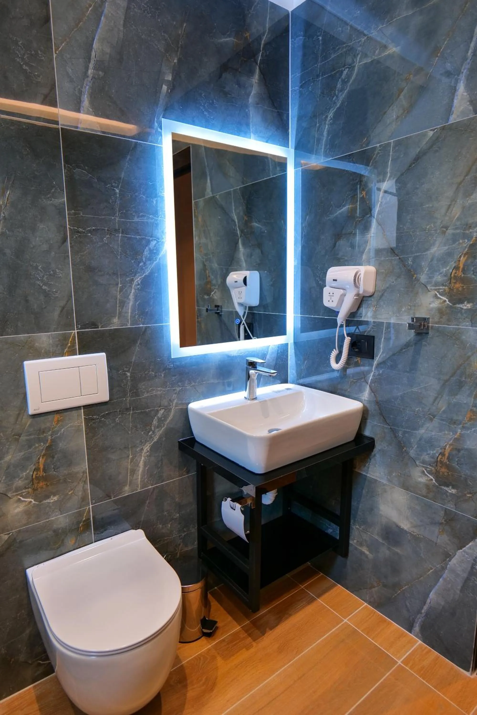 Bathroom in Seawave Hotel