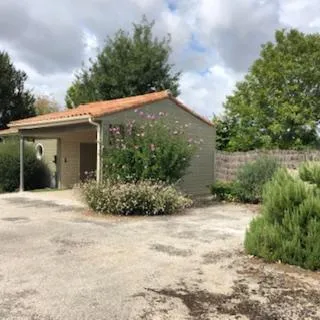 Parking in Chambres d hôtes Villa Anani Cosson alex