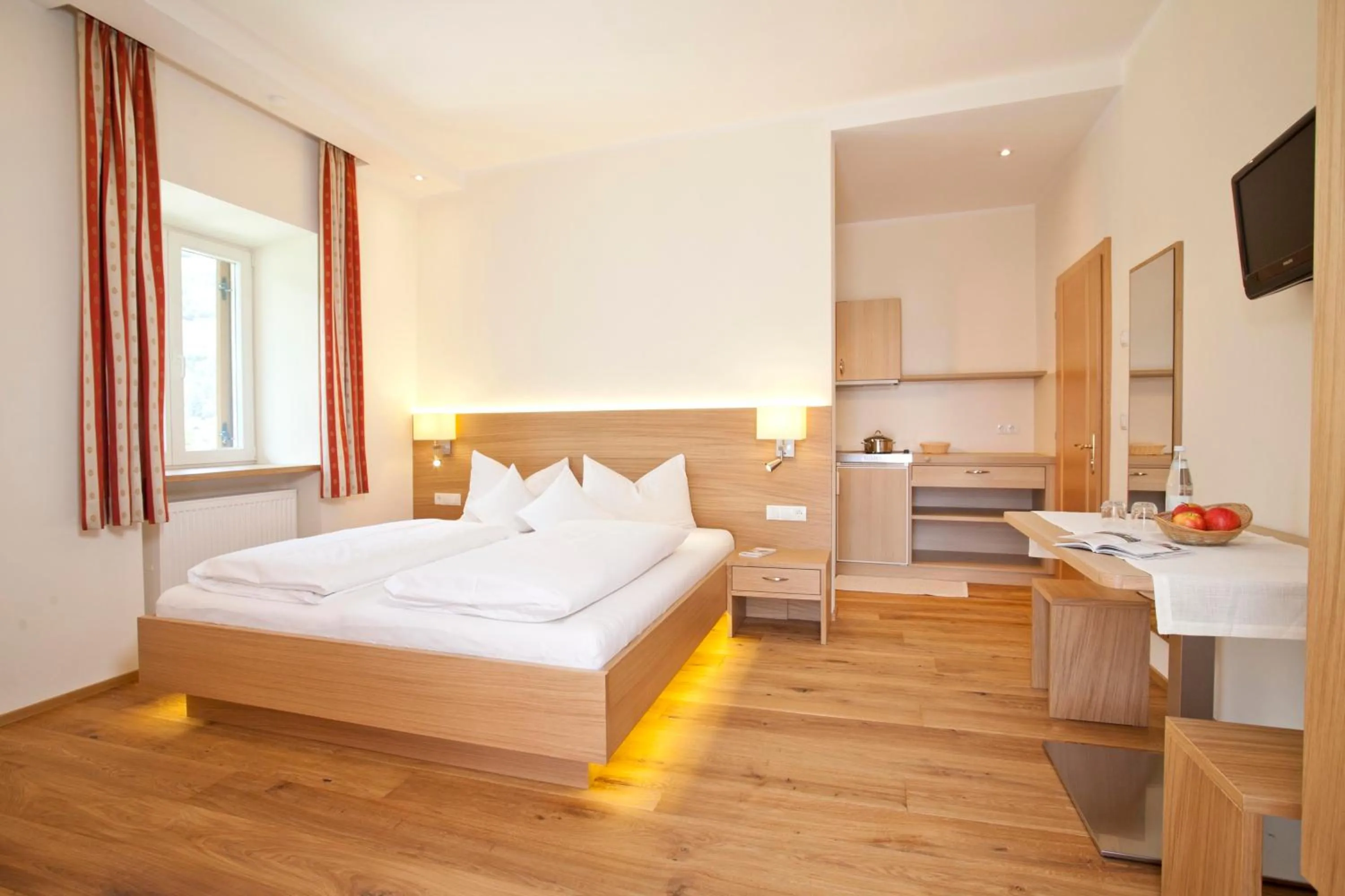 Photo of the whole room, Bed in Ansitz Gamp