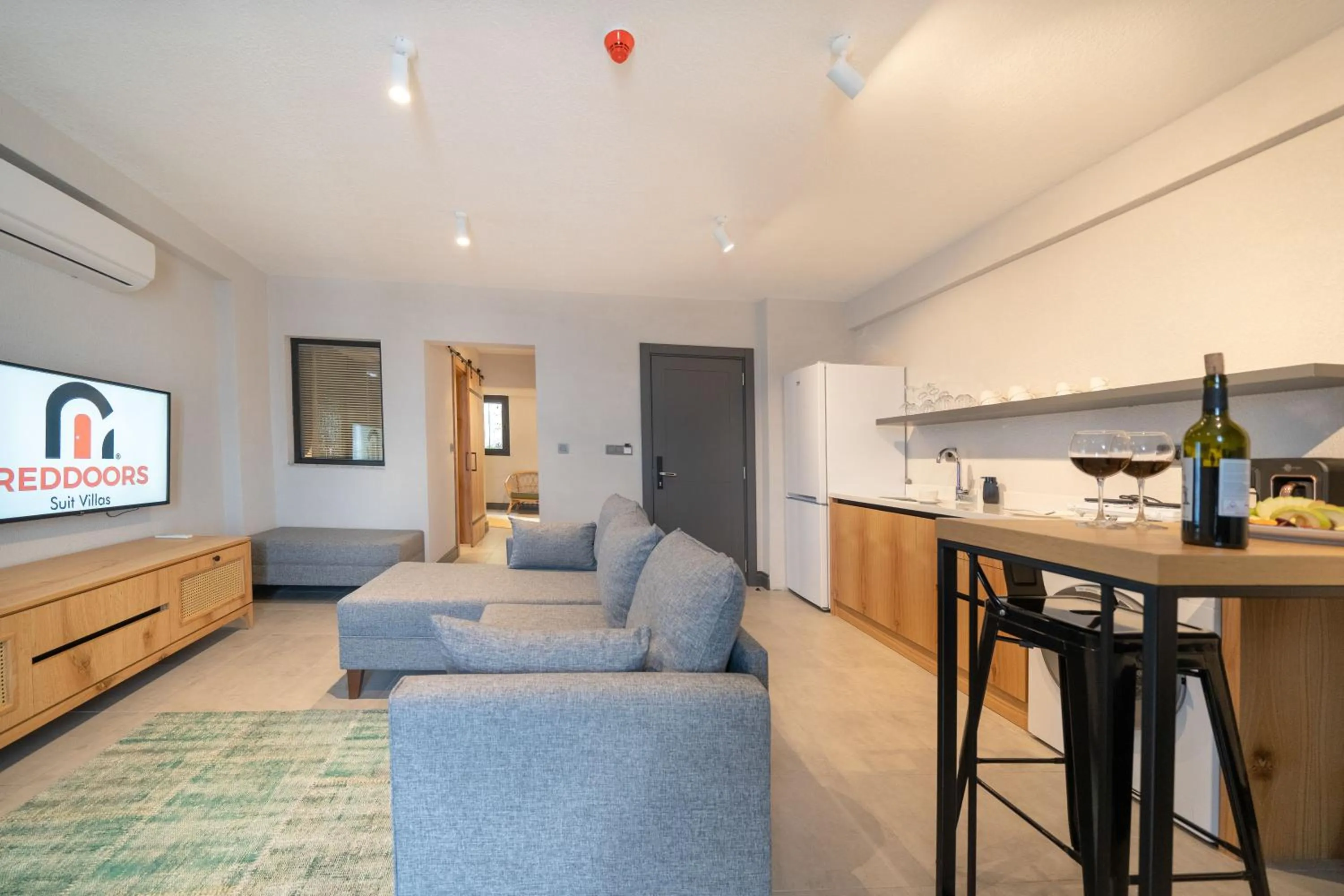 Living room in Reddoors Suites Sea View