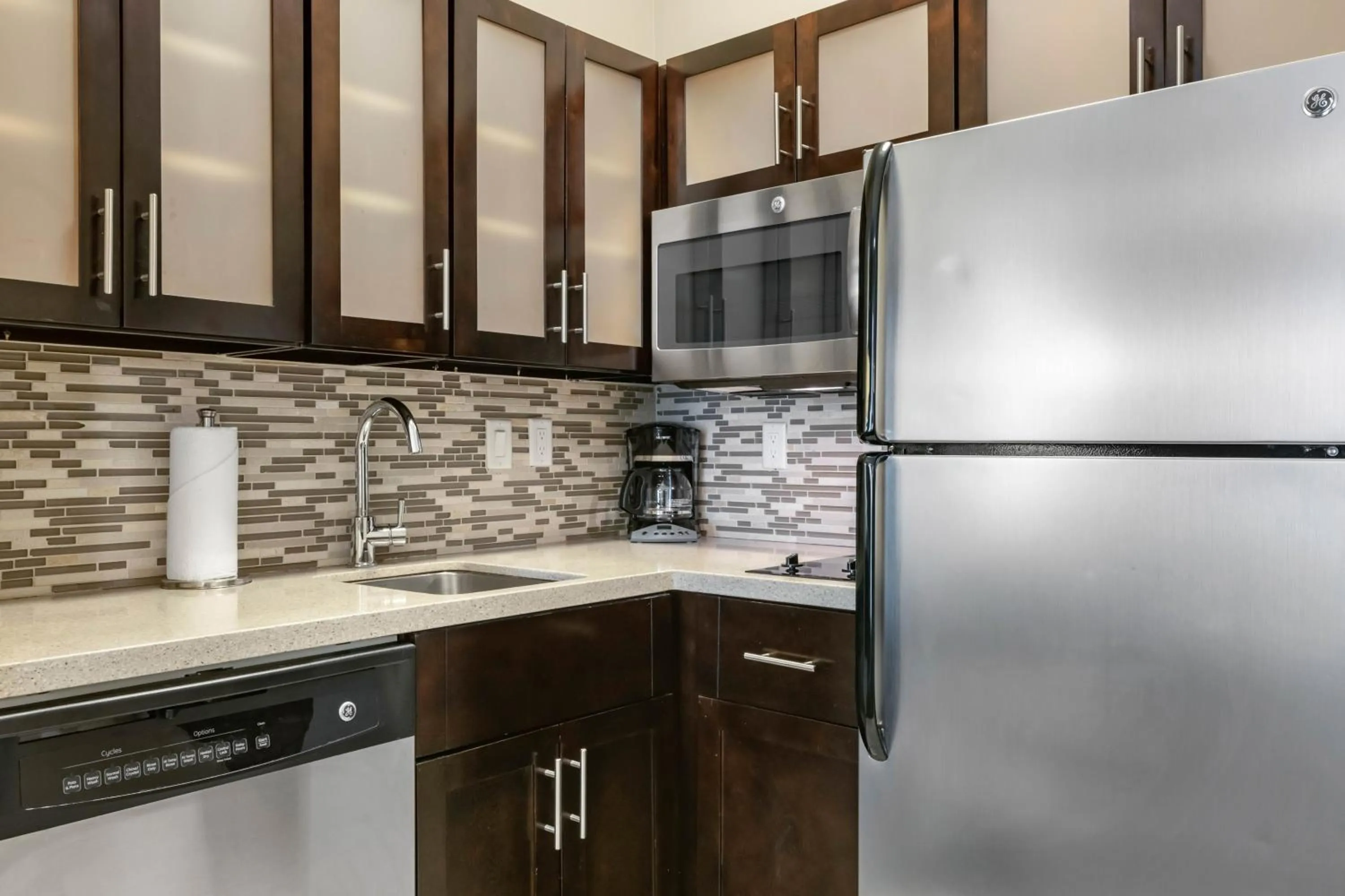 Kitchen or kitchenette in Staybridge Suites St. Petersburg FL by IHG