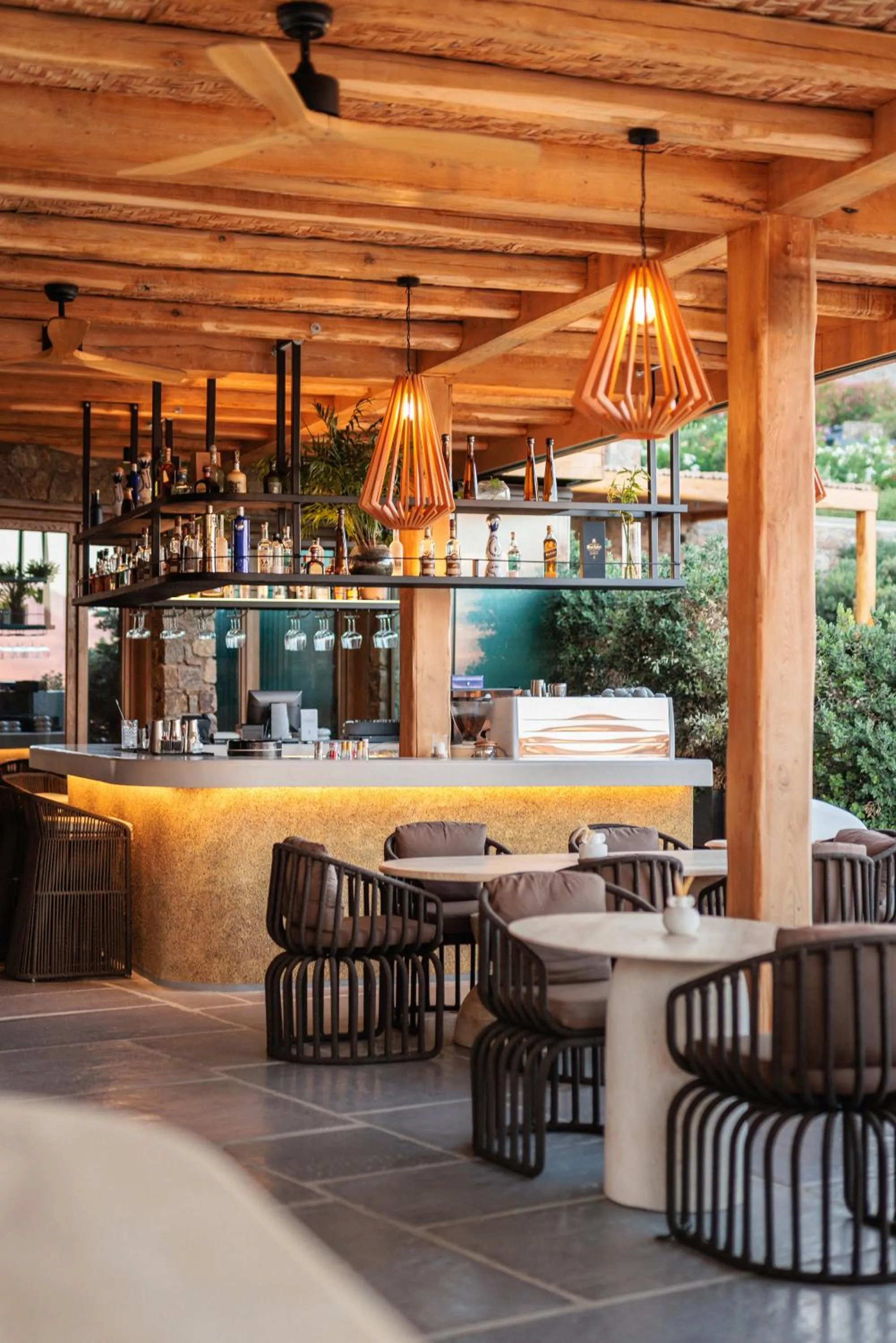 Lounge or bar in Mileo