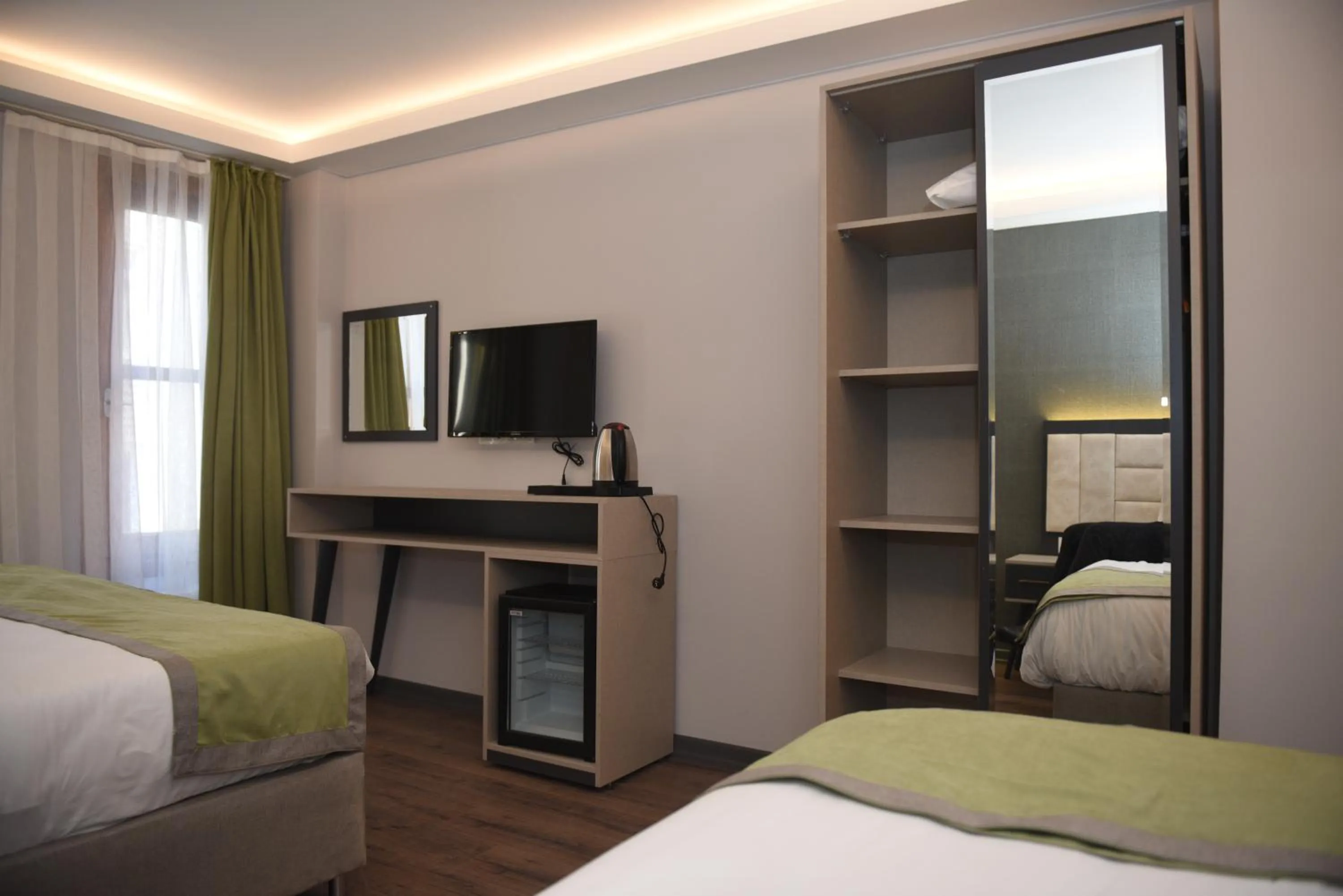 Photo of the whole room, Bed in BEST HOTEL KADIKOY