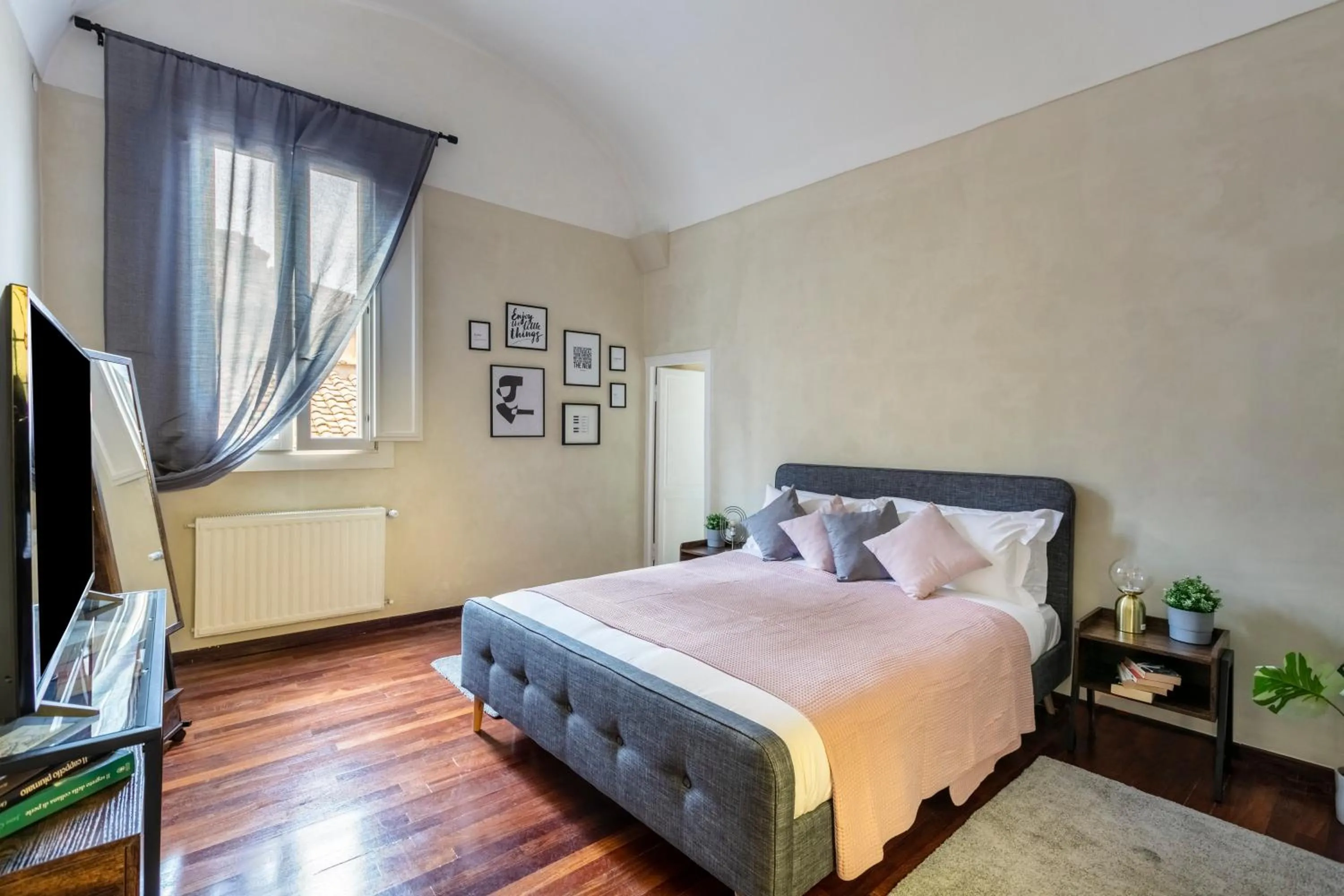 Parione Apartment