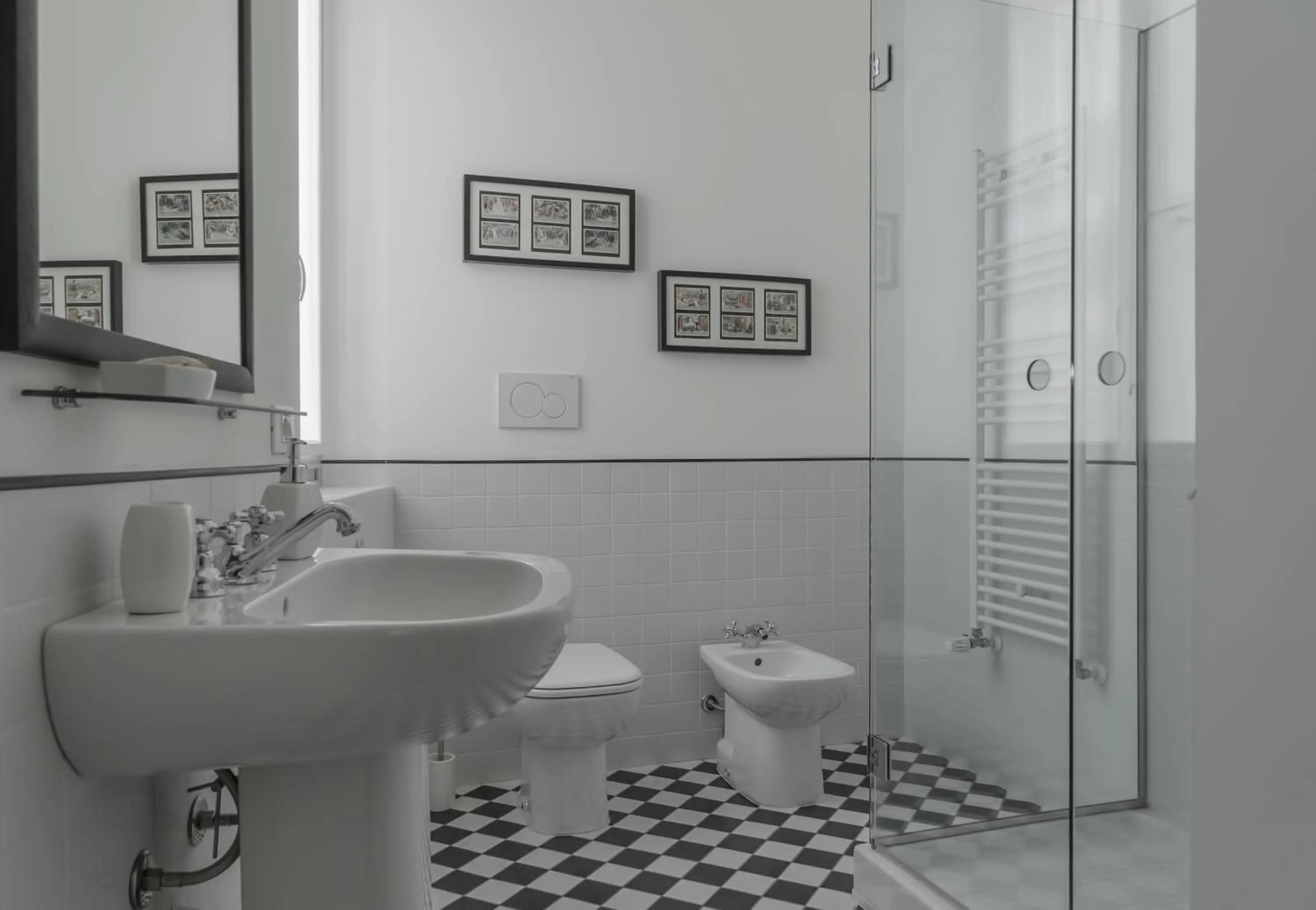 Bathroom in Locanda San Bernardo