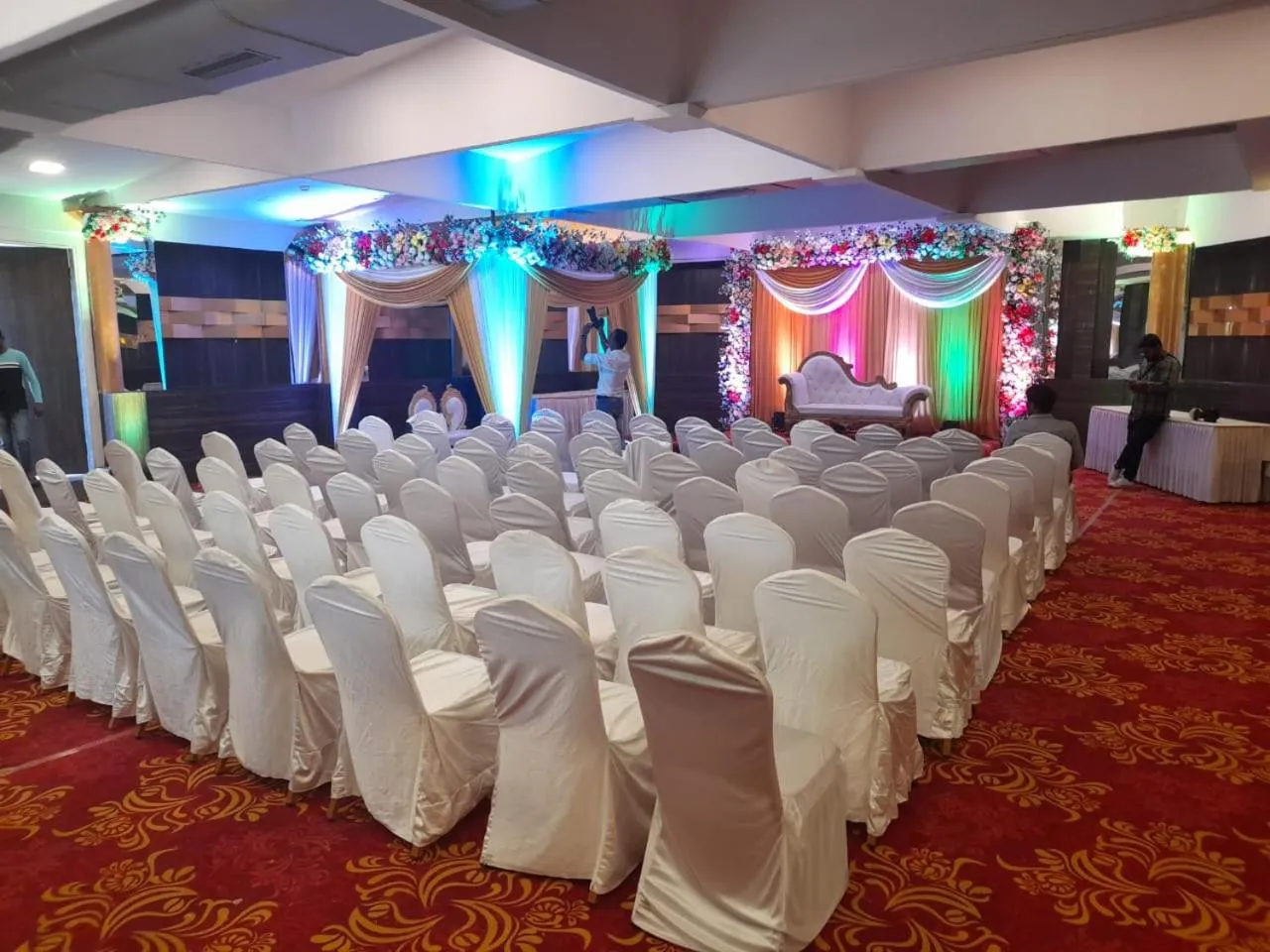 Banquet/Function facilities in Hotel Mumbai House Juhu, Santacruz West, Mumbai
